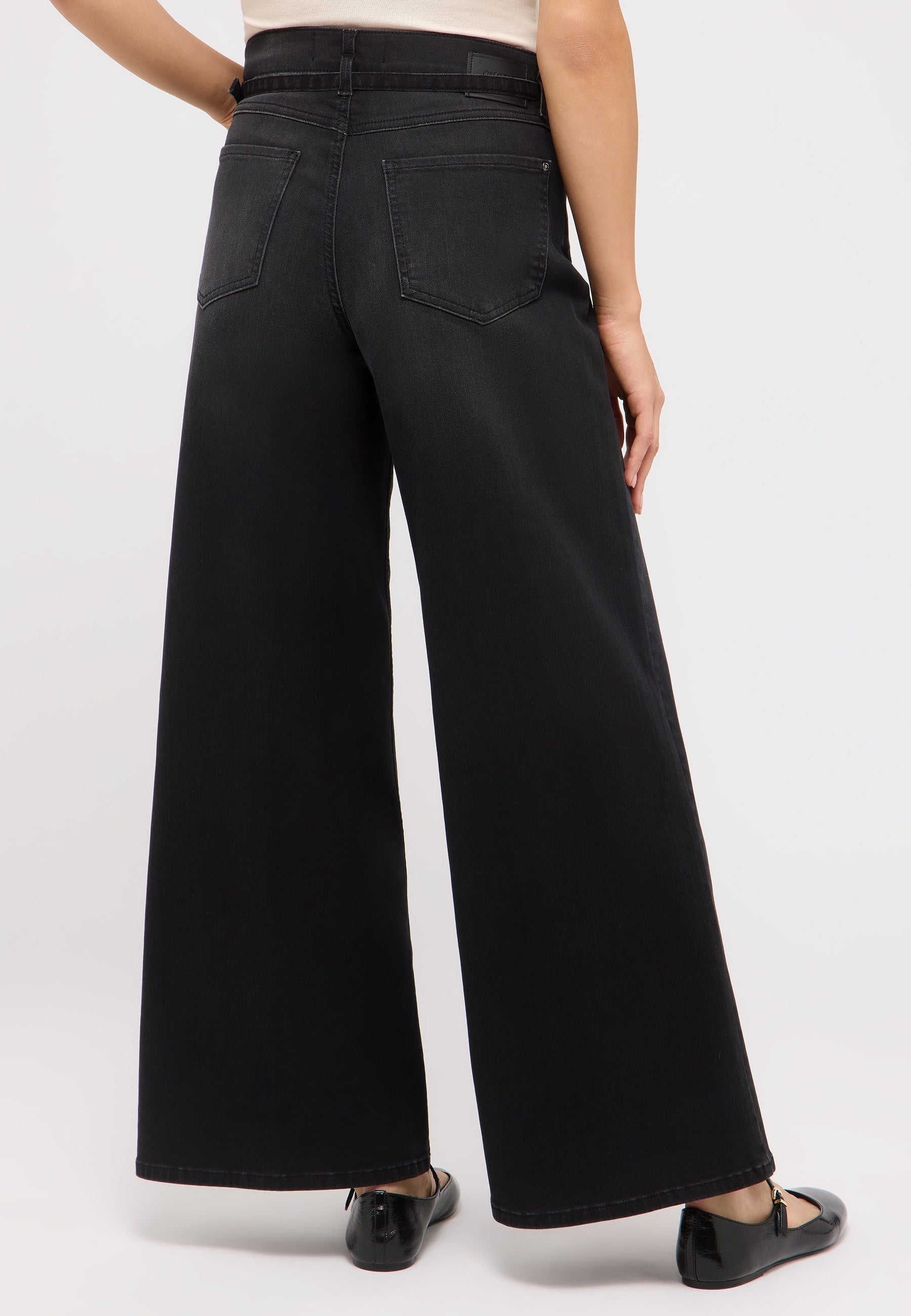 ANGELS Liva Belt Palazzo-Jeans - Smoky Obsidian - 346 2365.115 von Angels Jeans