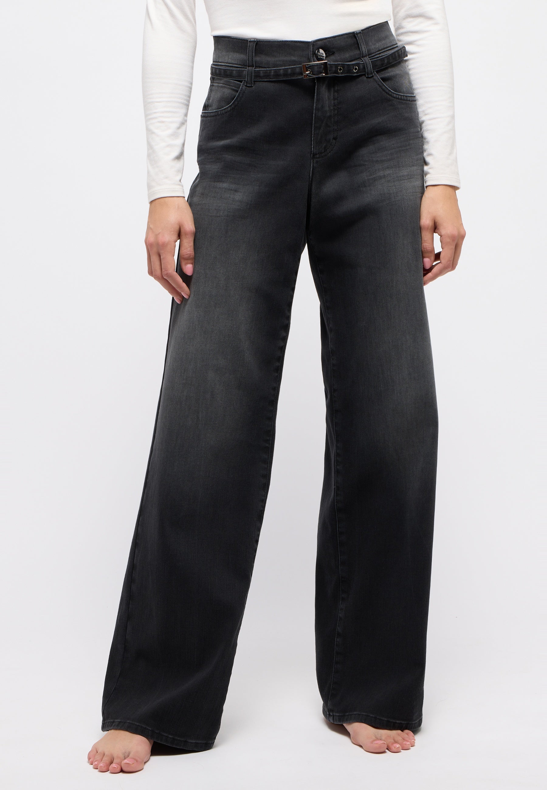 ANGELS Liz Belt Wide Leg Jeans - Smoky Slate - 350 2565.1158 von Angels Jeans