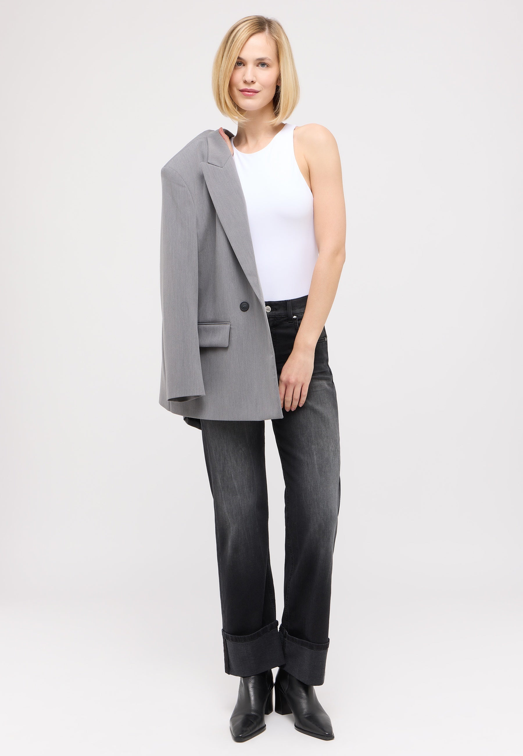 ANGELS Lara Tu Jeans - Smoky Graphite - 350 2909.1158 von Angels Jeans