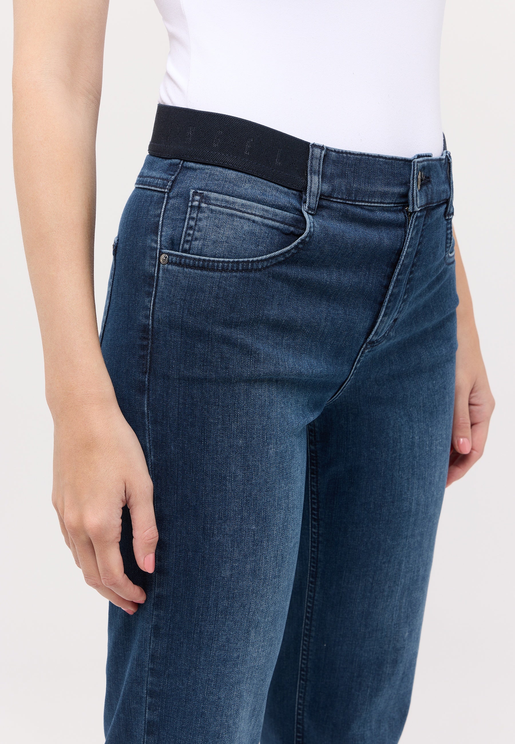 ANGELS Lara Sporty Jeans - Coastal Dusk Blue - 346 2989.325 von Angels Jeans