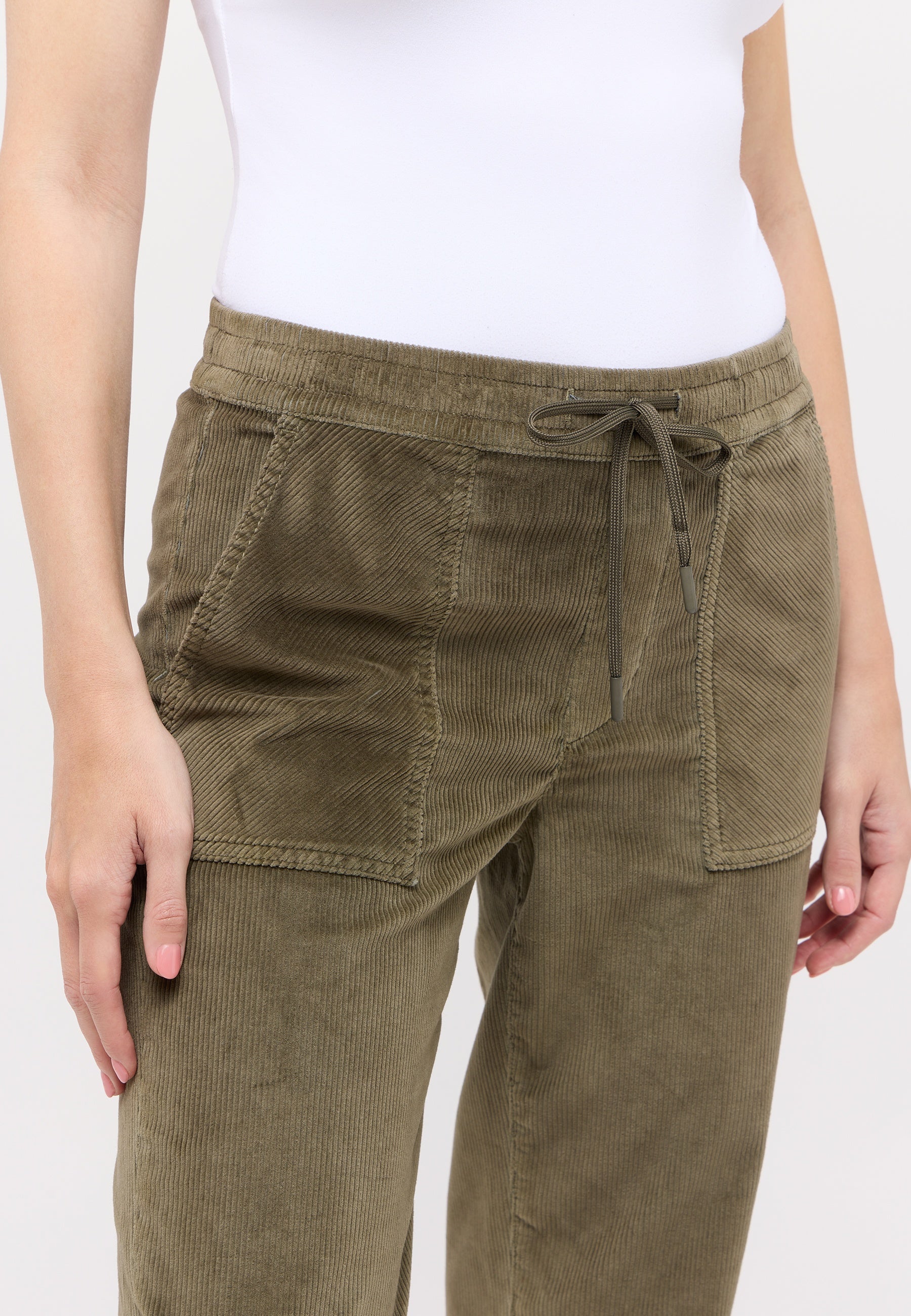 ANGELS JEANS Liberta Tu Jump Worker - Olive Cord Vista - 564 385227.523 von Angels Jeans