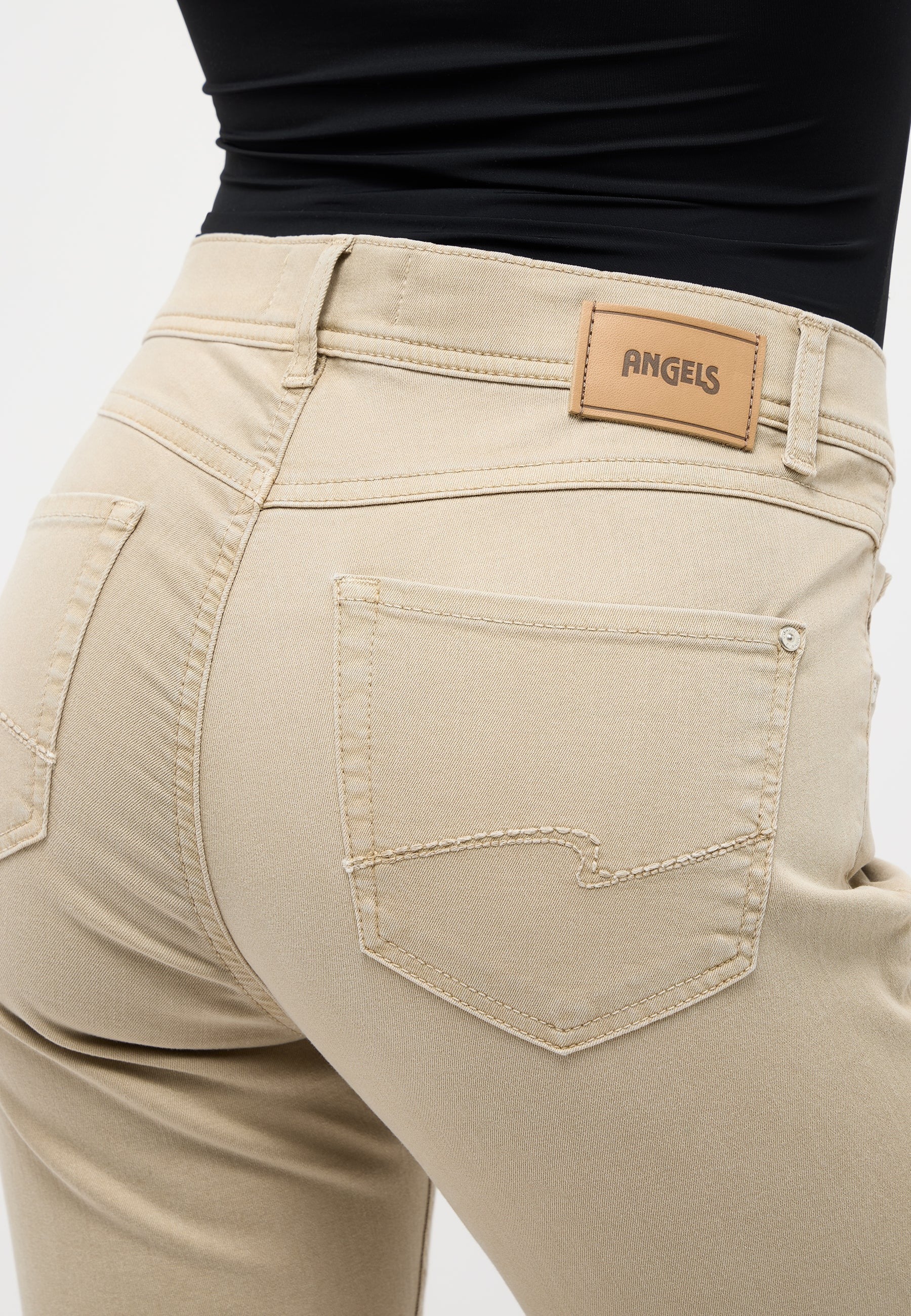 ANGELS Ornella Slim Jeans - Warm Driftwood - 332 680007.4845 von Angels Jeans