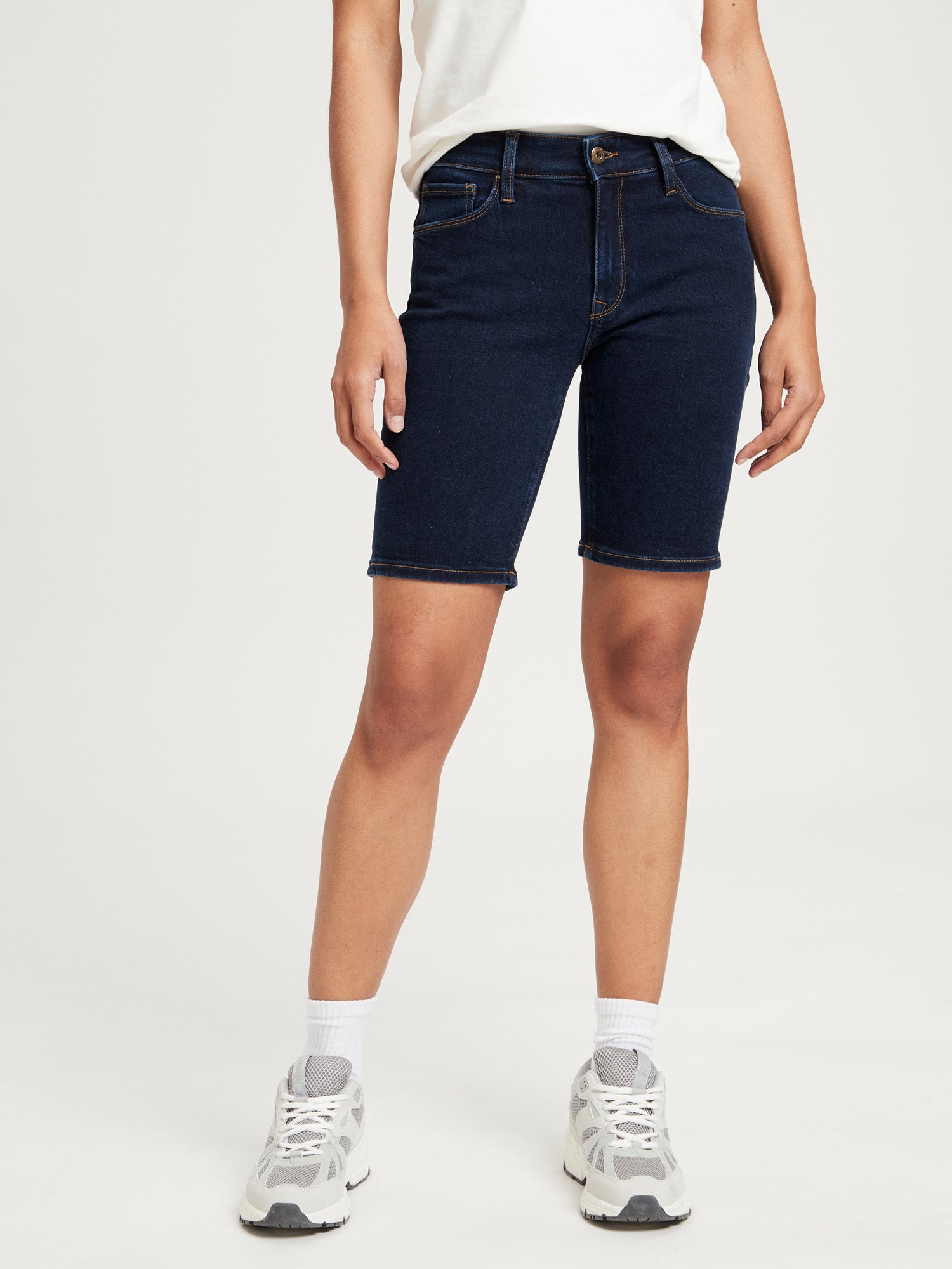 CROSS JEANS Anya Shorts - Night Indigo Gold - P528-005