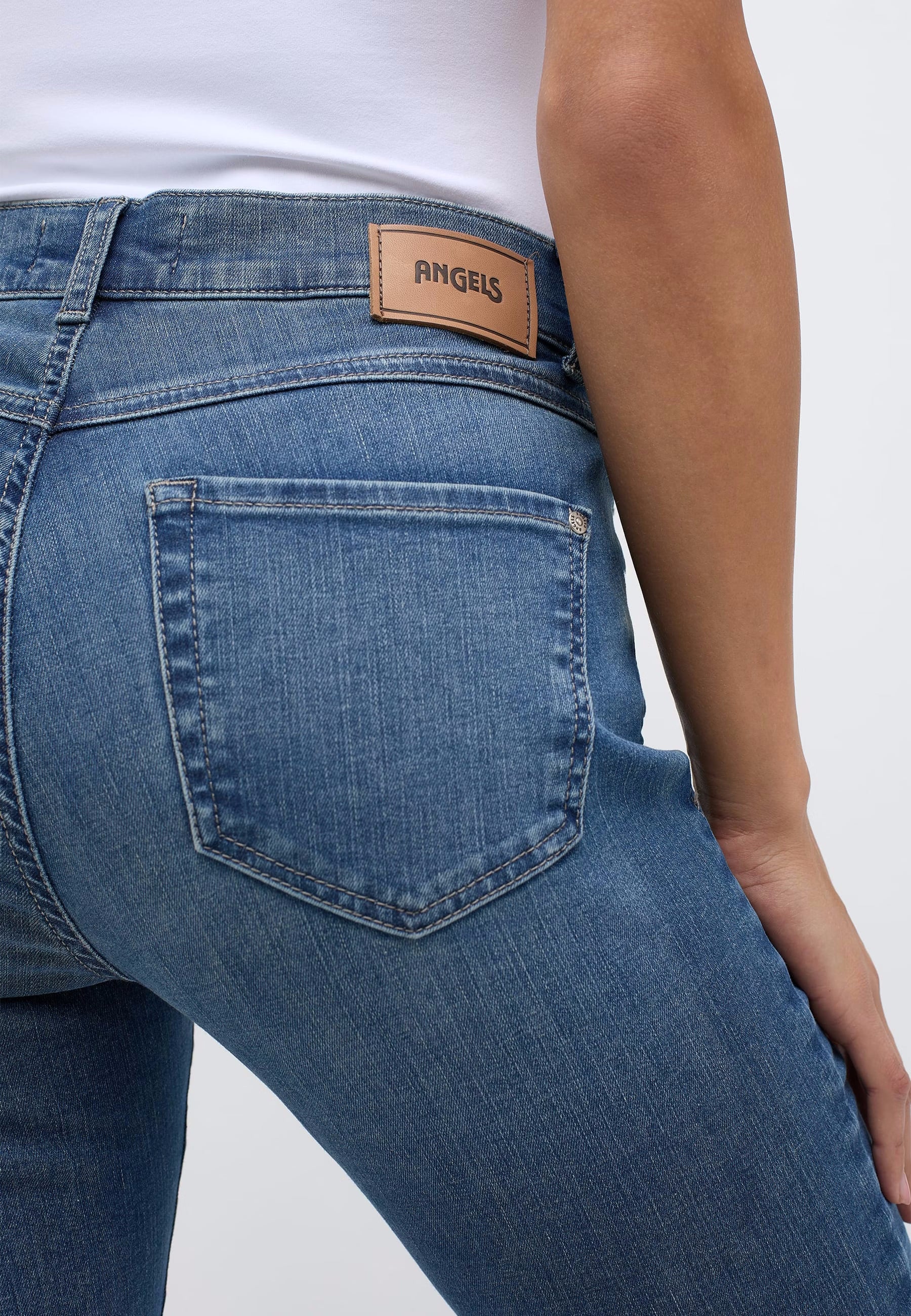 ANGELS JEANS Leni Bootcut-Jeans - Sunlit Denim Blue - 346 8900.335 von Angels Jeans