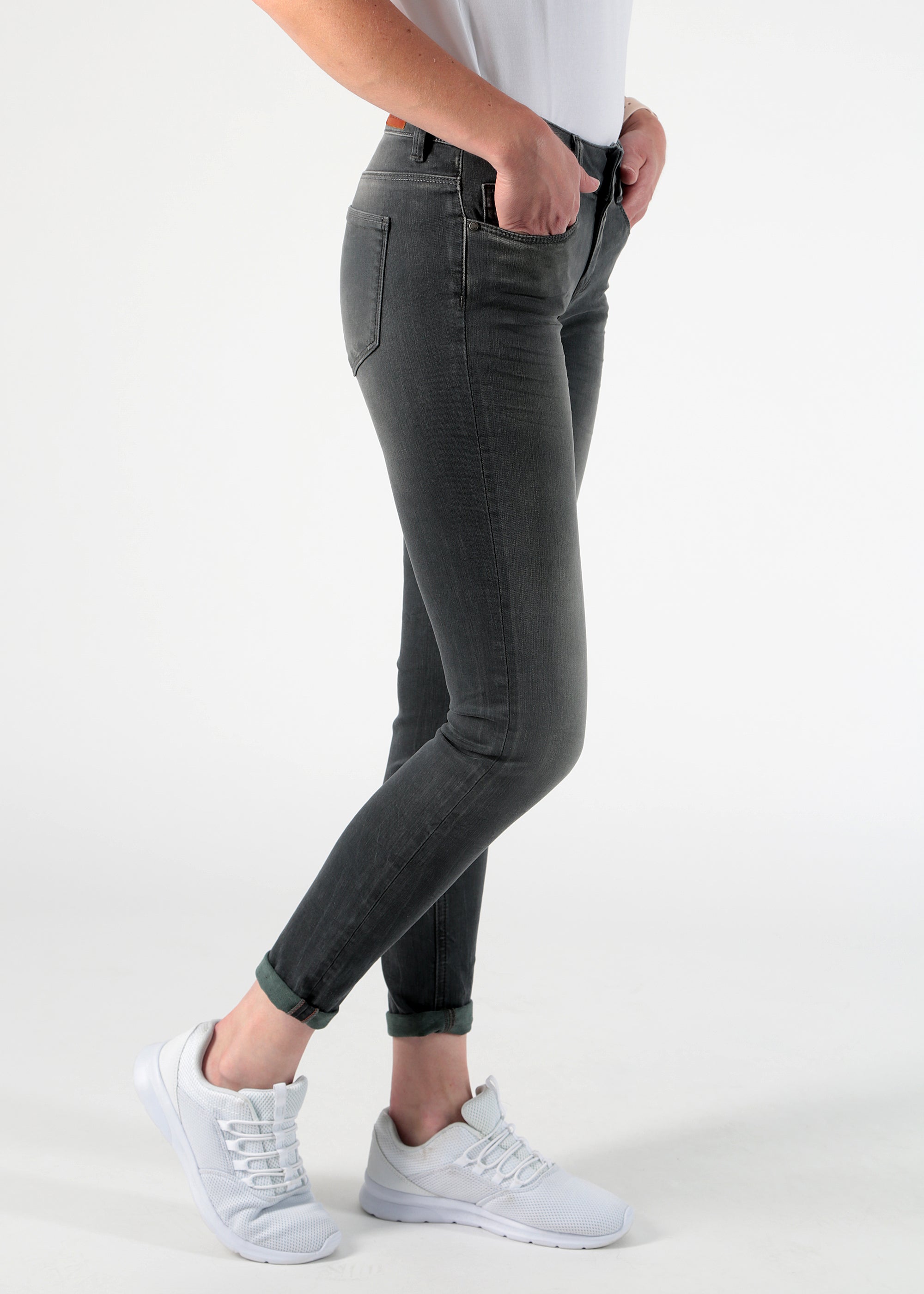MOD JEANS SINA Jeans - Charcoal Fog Grey - AU20-2015.2929 von MOD Jeans