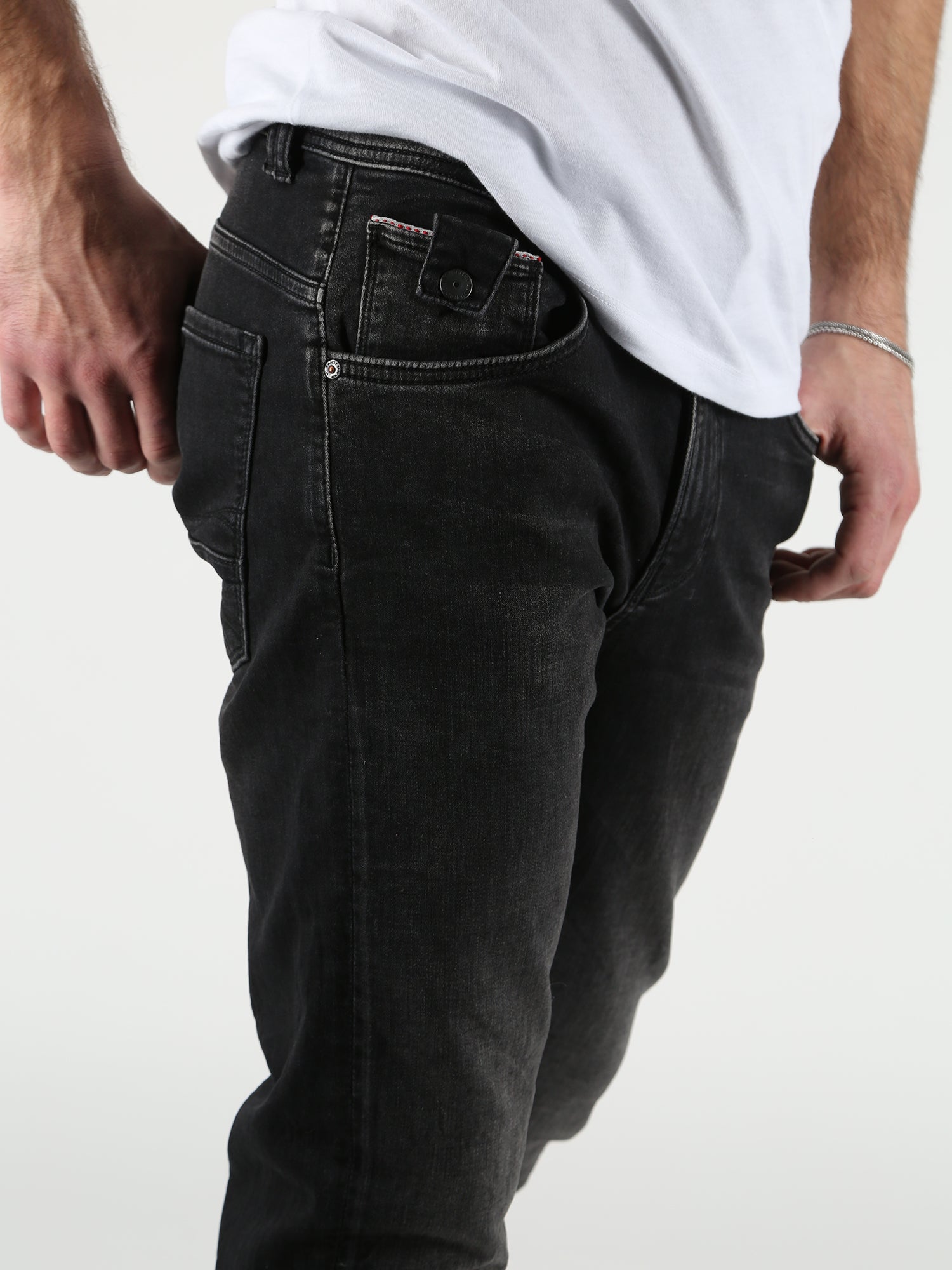 MOD JEANS Ricardo Five Pocket - Nightwashed Shadow - AU21-1002.3182 von MOD Jeans