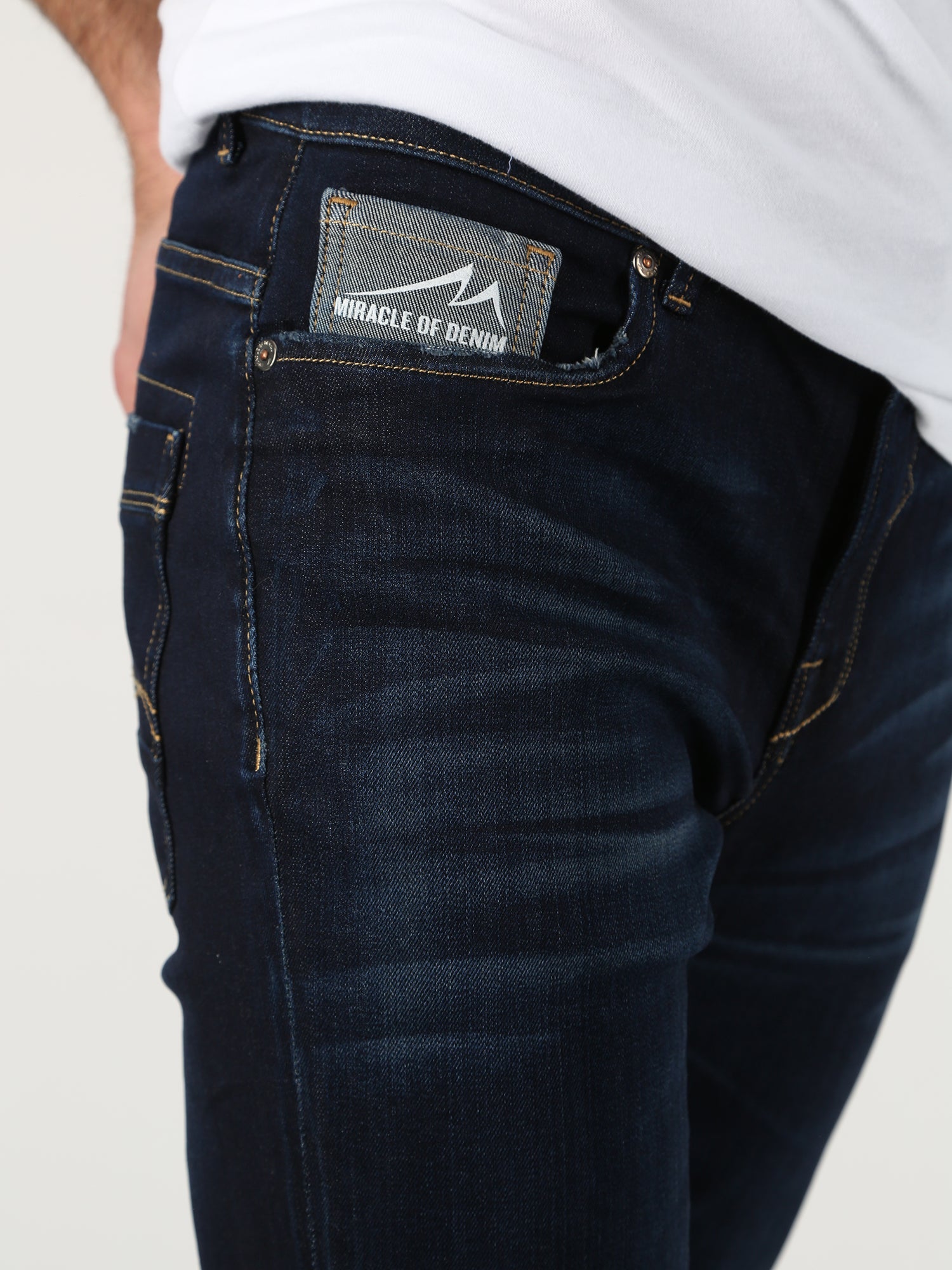 MOD JEANS Marcel Five Pocket - Deep Indigo Shadow - AU21-1005.3377 von MOD Jeans