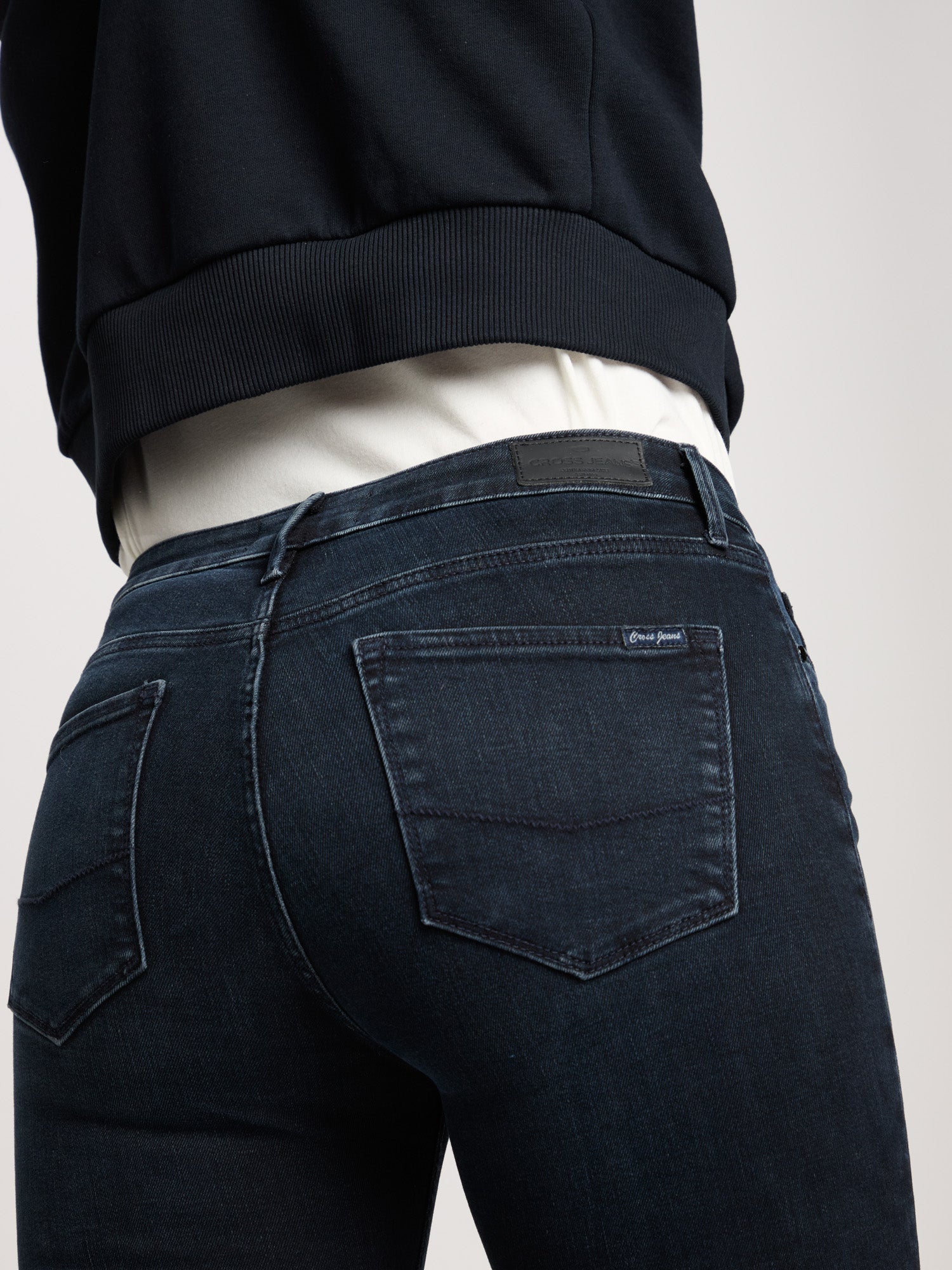 CROSS JEANS Alan Jeans - Deep Navy Shadow - N497-234 von Cross Jeans