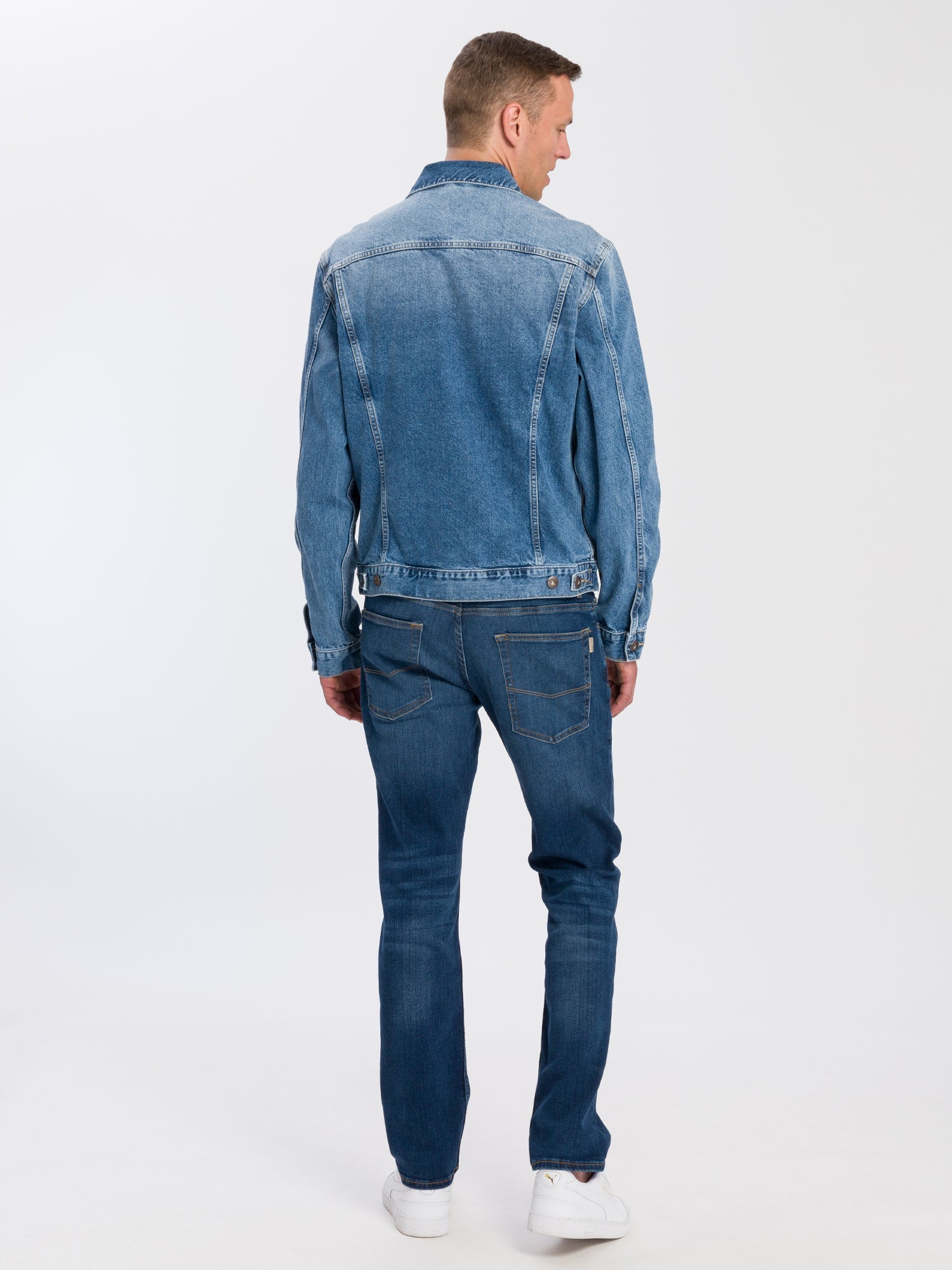 CROSS JEANS REGULAR JACKET - Coastal Sky Blue - A320-008 von Cross Jeans