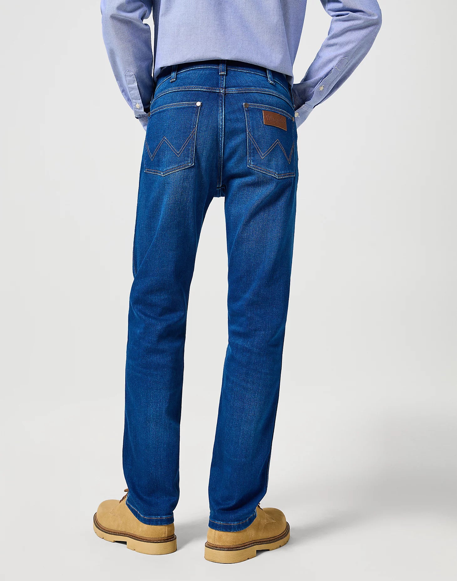 WRANGLER GREENSBORO Jeans - Indigo Harbor Blue - 112357412