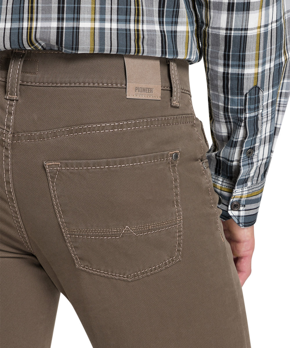 PIONEER RANDO Jeanshose - Cocoa Haze - 16741 5520.8107 von Pioneer