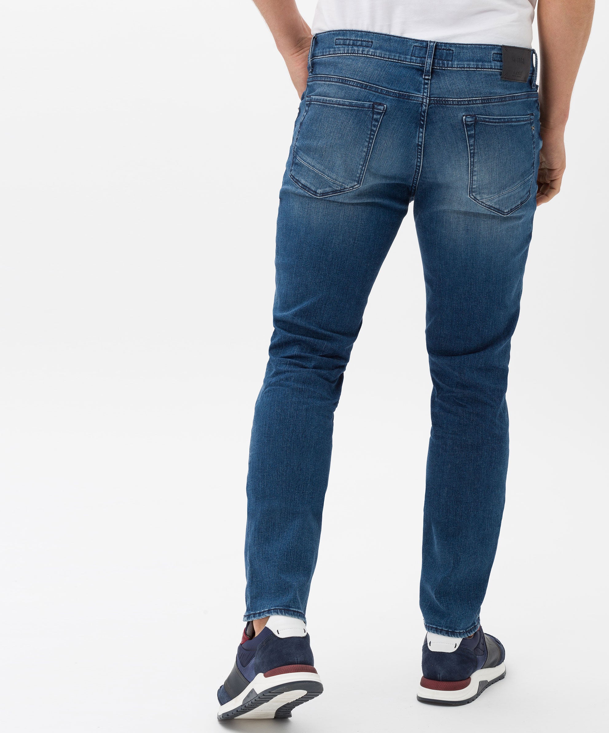 BRAX Chuck Five Pocket - Stonewashed Indigo Blue - 07953020 80-6460.26 von BRAX