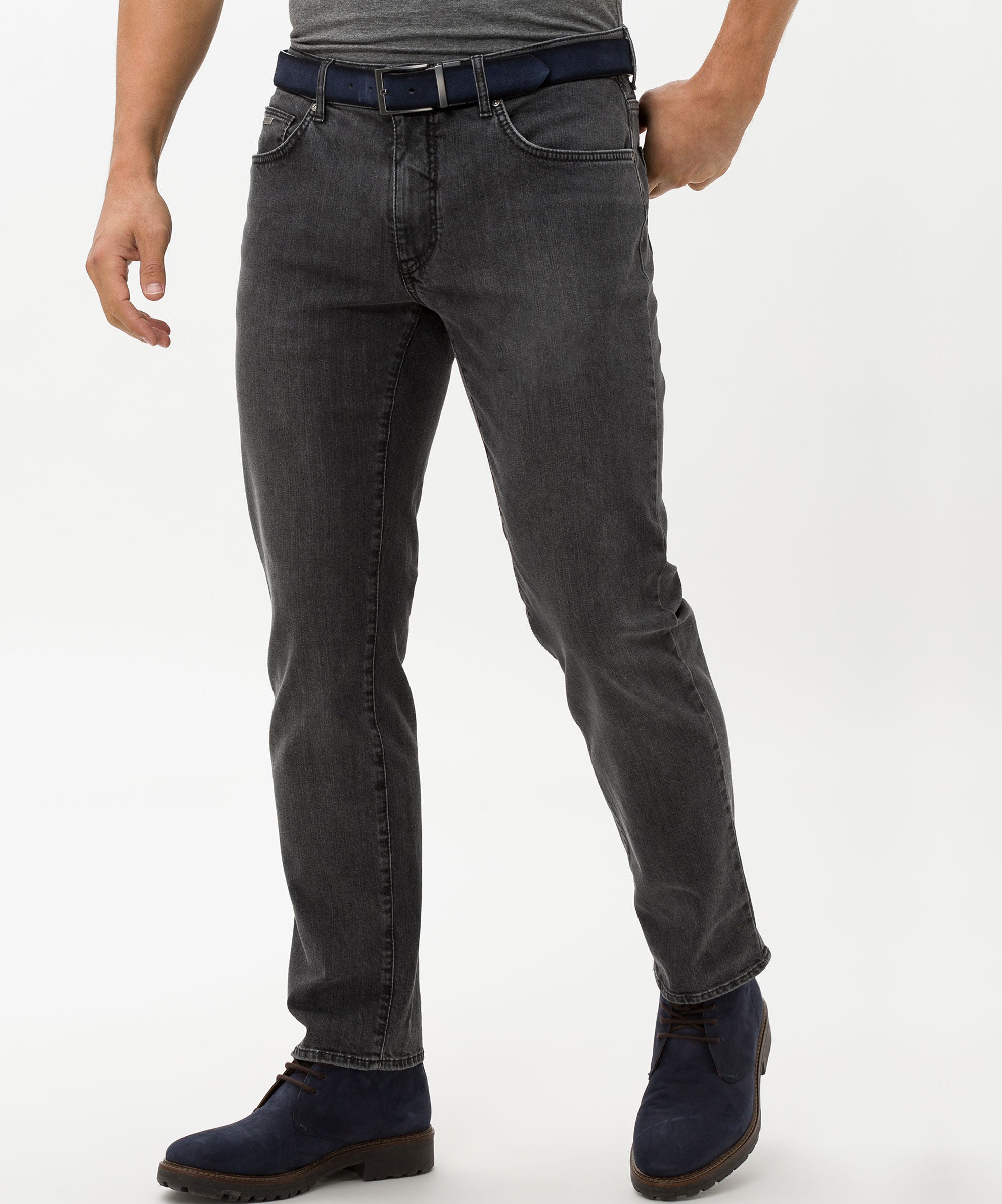 BRAX CADIZ Five Pocket - Ironwood Shadow - 80-0070.05 von BRAX