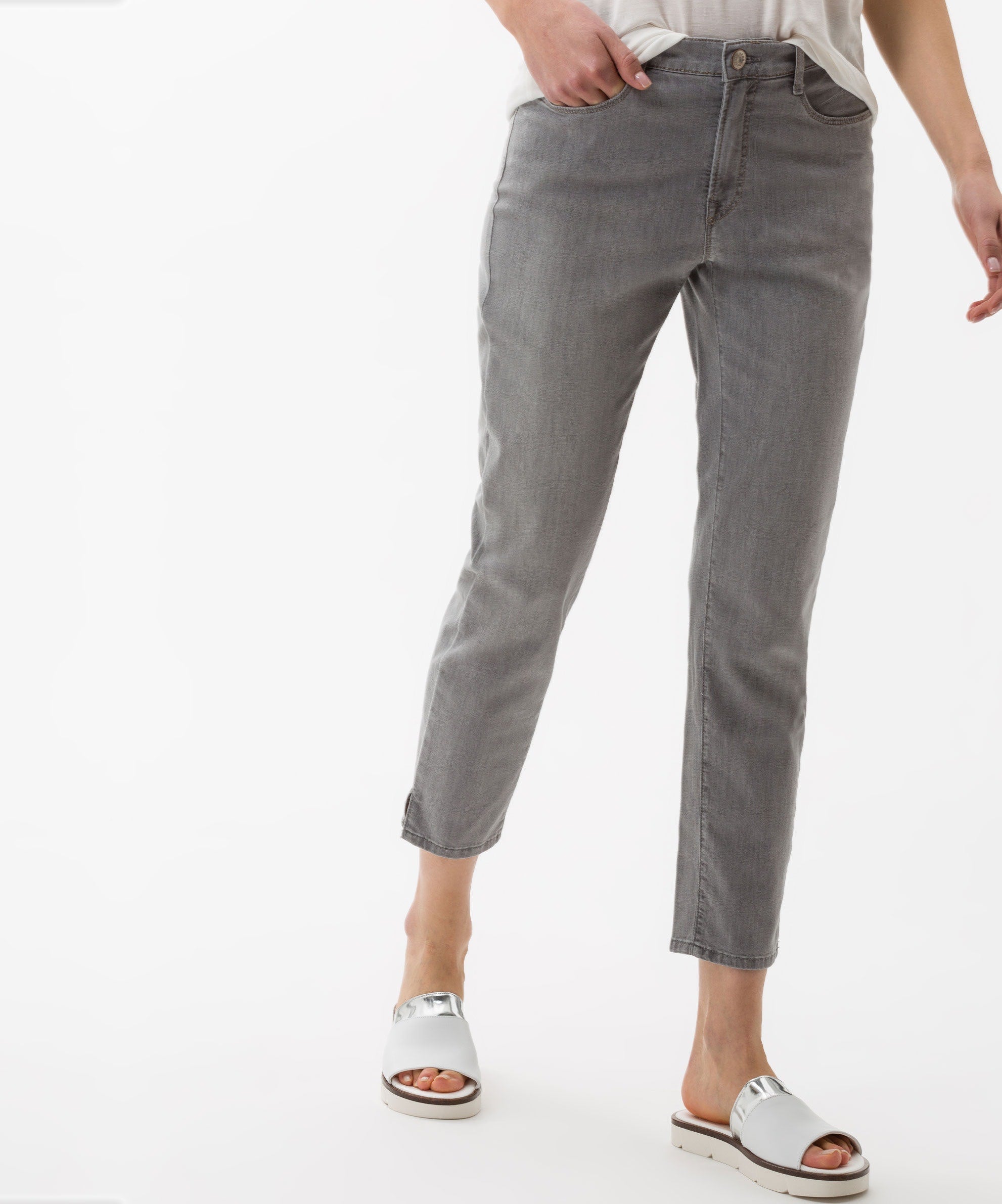 BRAX CARO S gris clair usagé 9952720 74-6657.04 - DENIM ULTRA LÉGER von BRAX