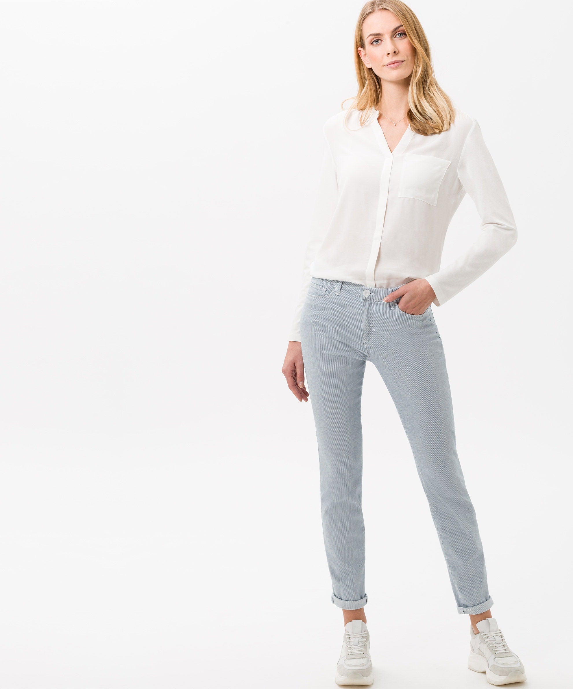 BRAX SHAKIRA clean light blue striped 9990120 74-6317-29 - Super stretch denim von BRAX