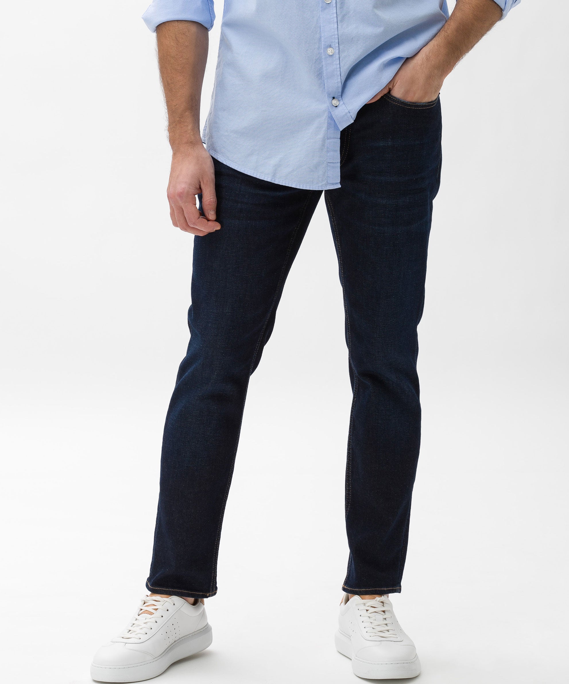 BRAX Chris Five Pocket - Midnight Indigo Denim - 07960820 84-6627.22 von BRAX