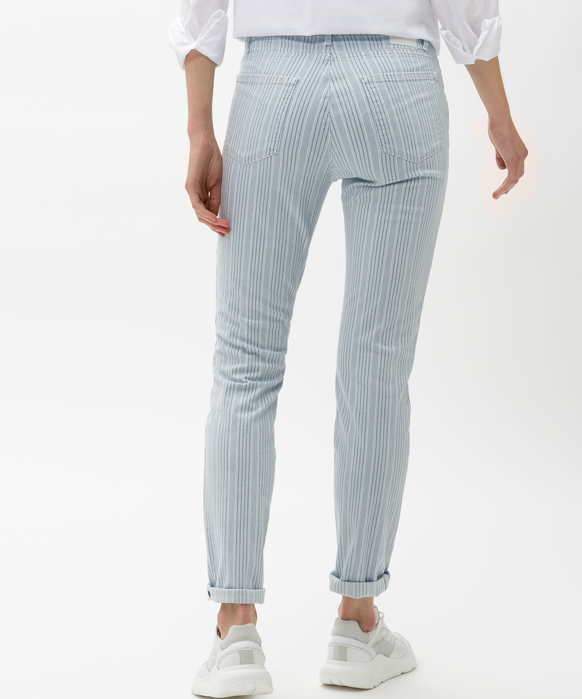 BRAX Shakira Five Pocket - Seaside Stripe Sky - 09918420 74-7117.29 von BRAX