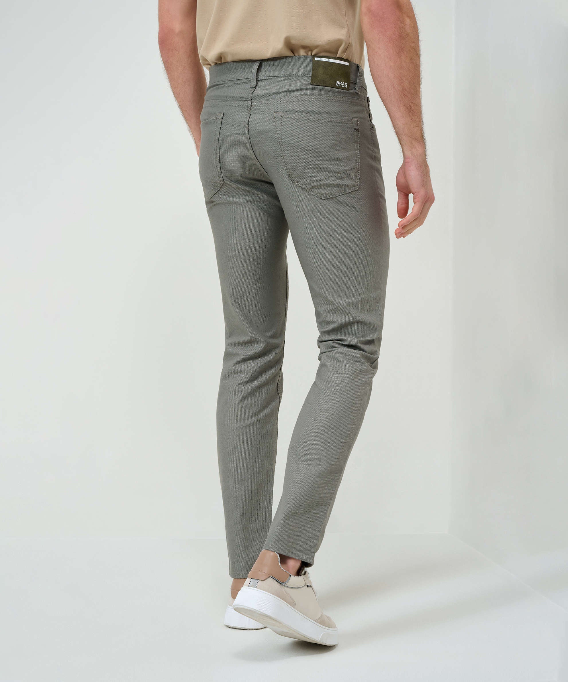 BRAX CHUCK Stoffhose - Olive Mist - 7863020 81-3308-32 von BRAX