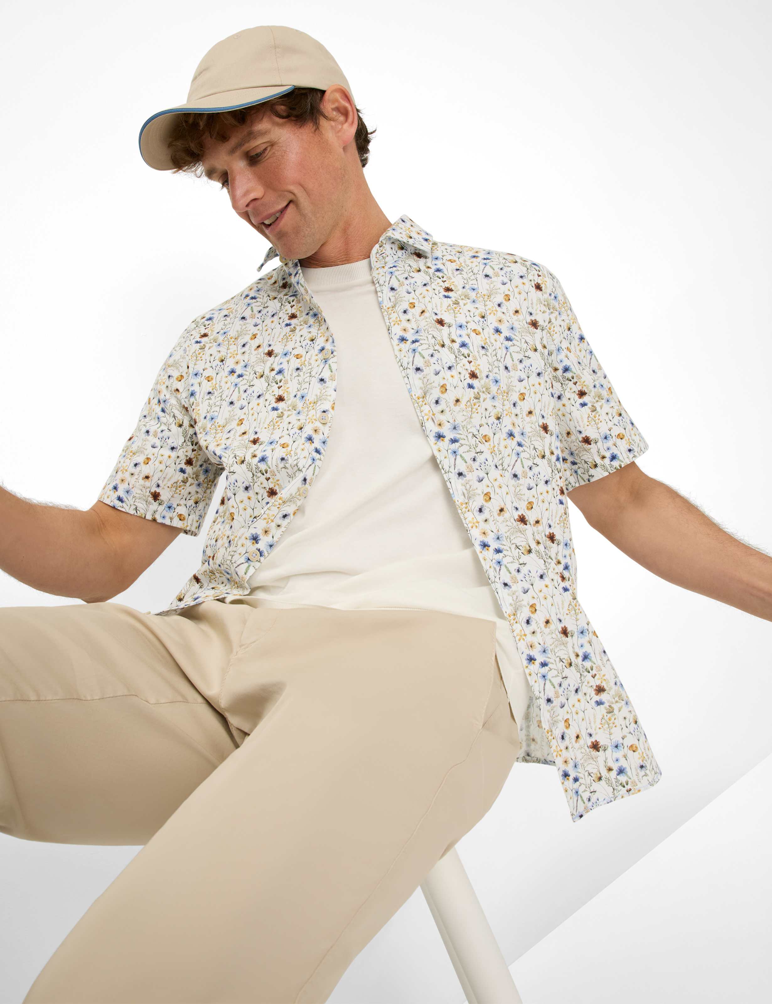 BRAX HARDY P Kurzarm Hemd - Wildflower Sky - 74420400 46-3828-99 von BRAX