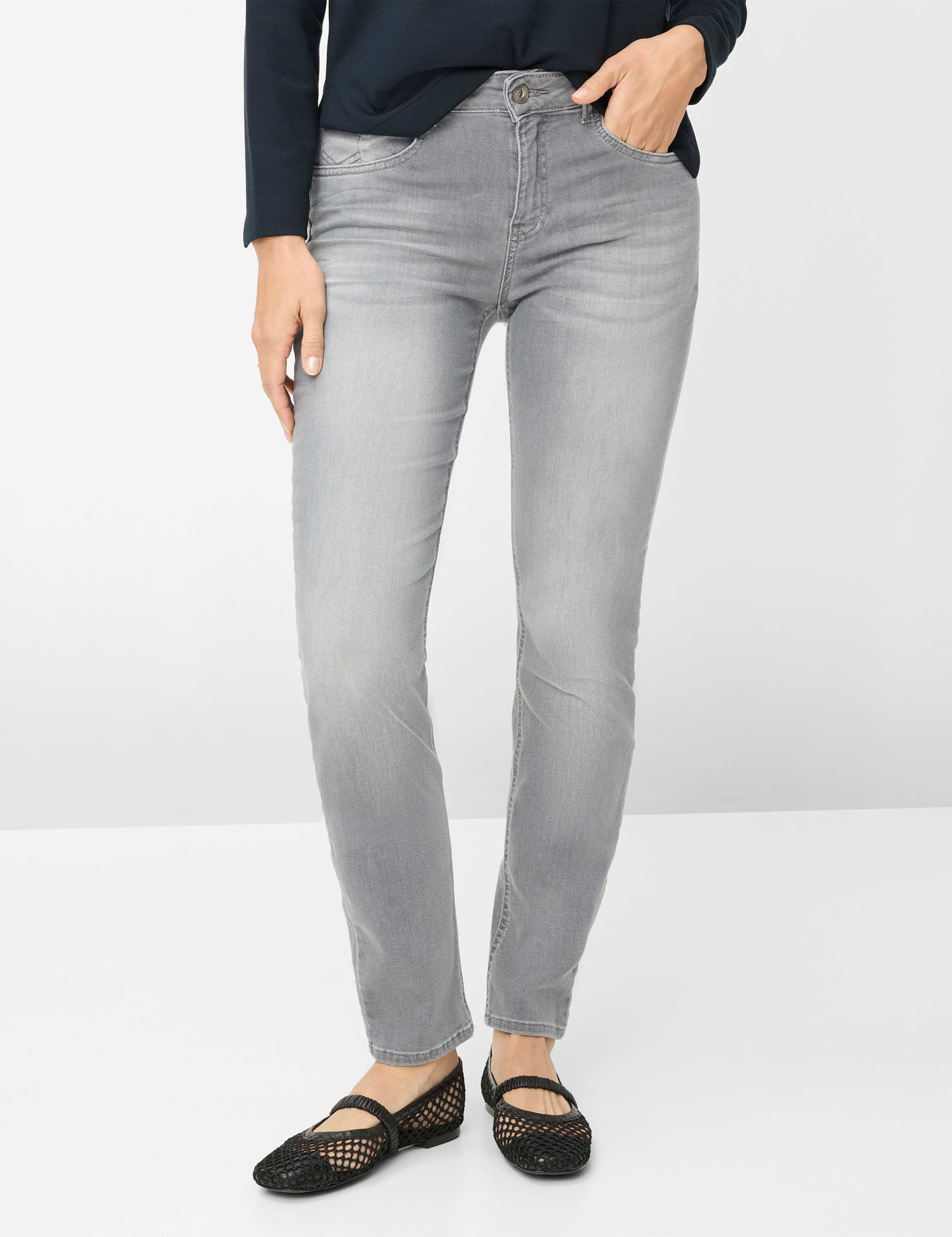 BRAX SHAKIRA Jeans - Silver Mist Blue - 9981520 96-752-09 von BRAX