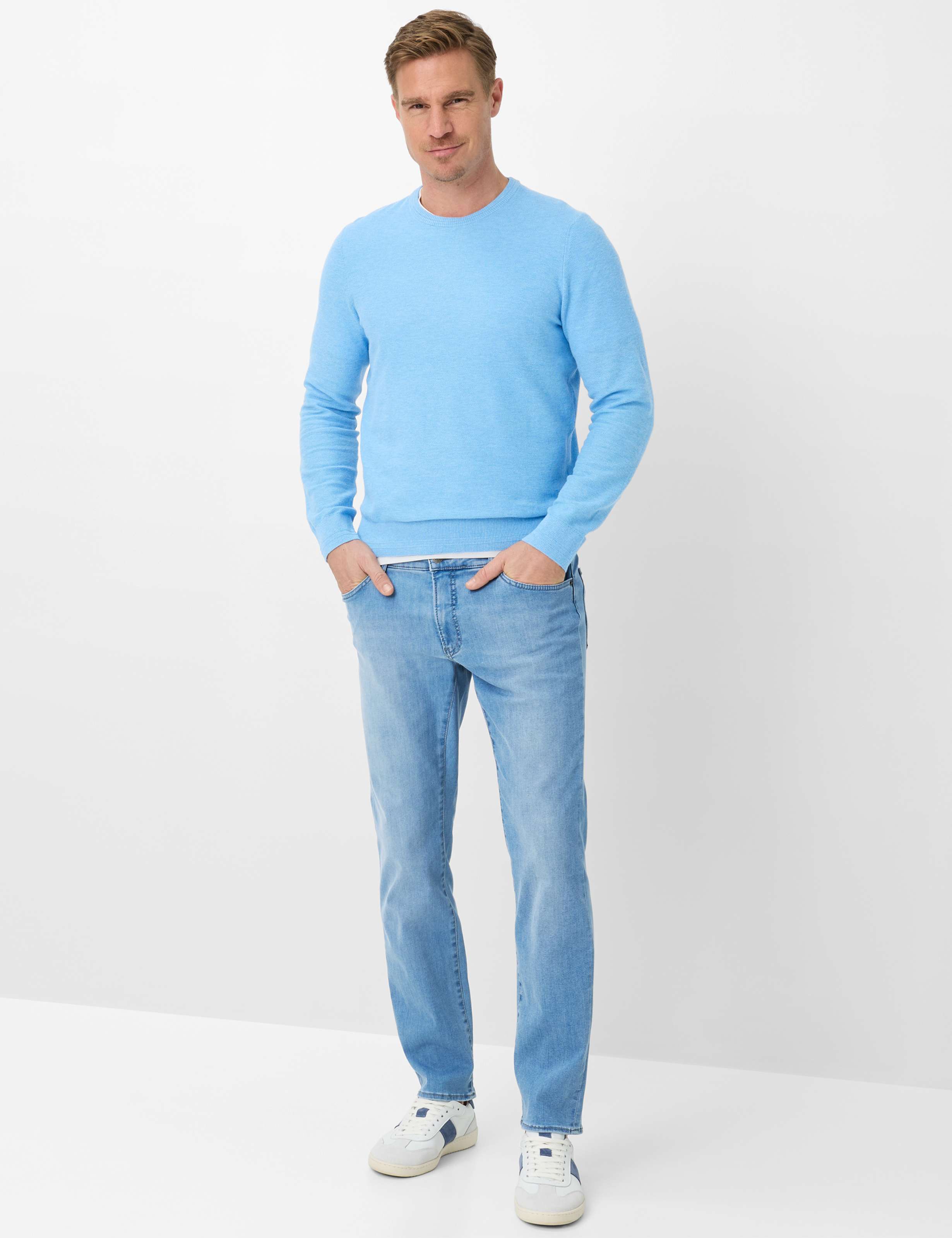 BRAX Chuck - Washed Sky Blue - 7960020 07-6502-27 von BRAX