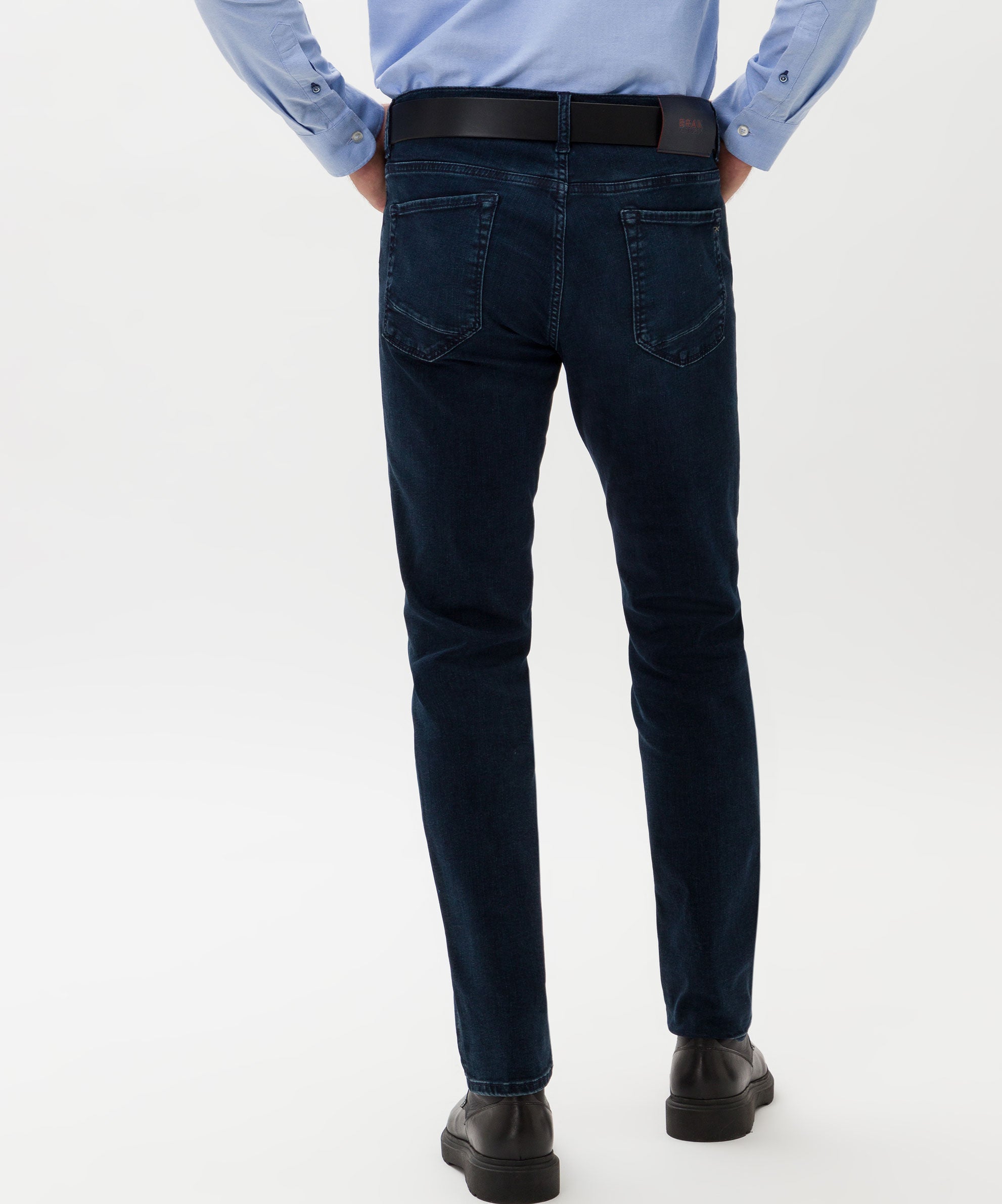 BRAX CHUCK Five Pocket - Midnight Indigo Used - 7953020 81-6467-22 von BRAX