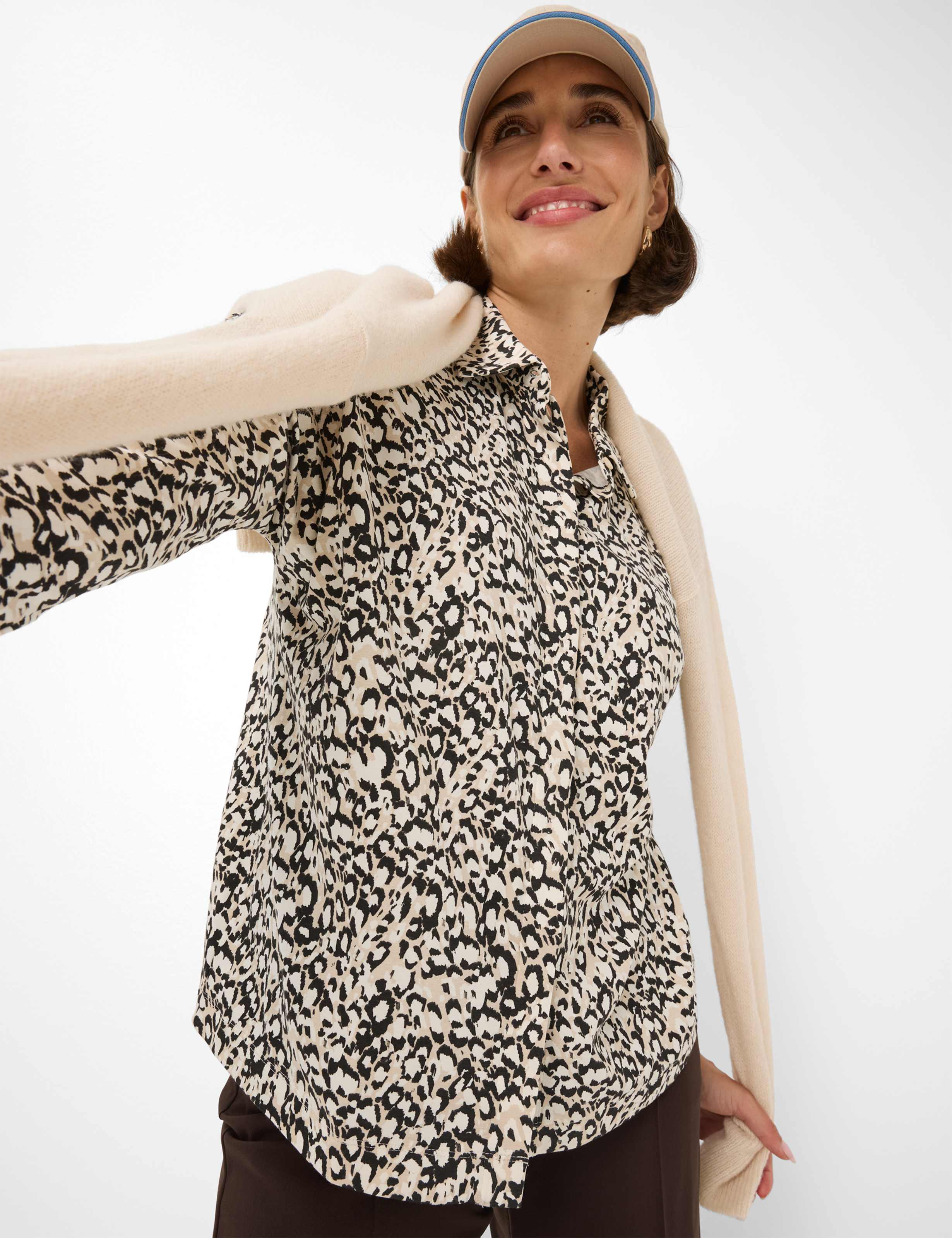 BRAX CELIA.M Bluse - Leopard Linen Beige - 90653800 31-3647-60 von BRAX