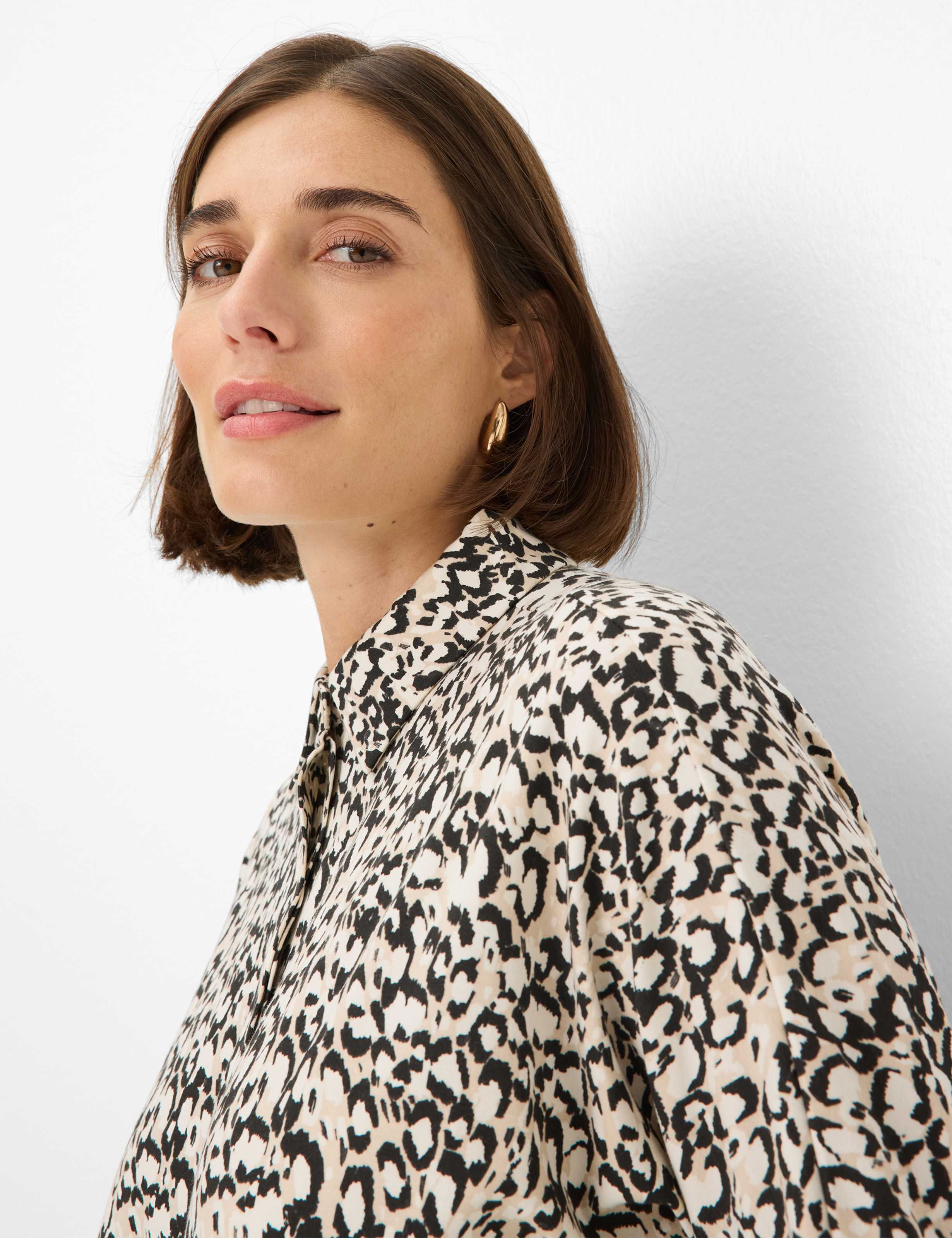 BRAX CELIA.M Bluse - Leopard Linen Beige - 90653800 31-3647-60 von BRAX