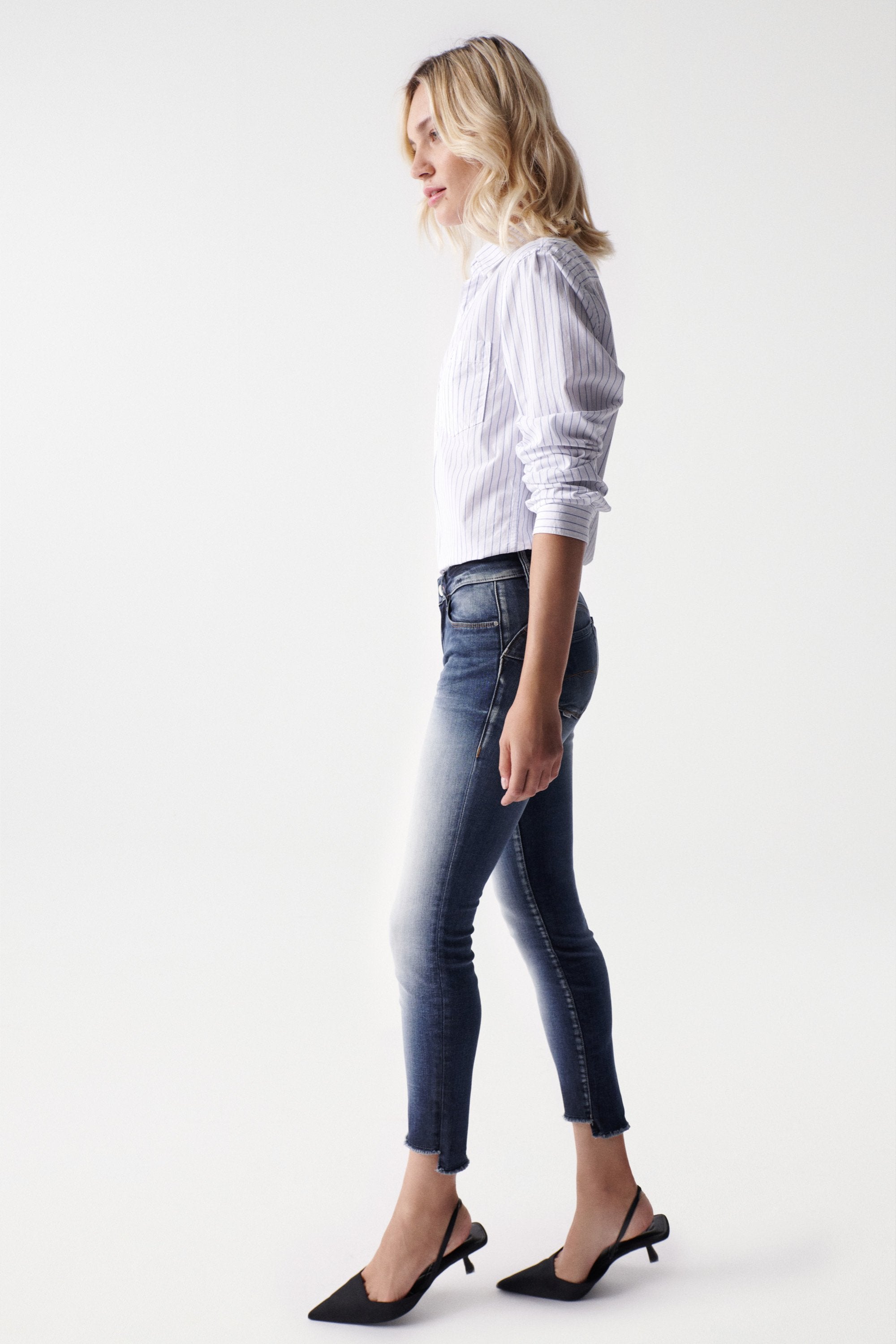salsa jeans wonder push up capri premium wash blue 120169.8504 von Salsa