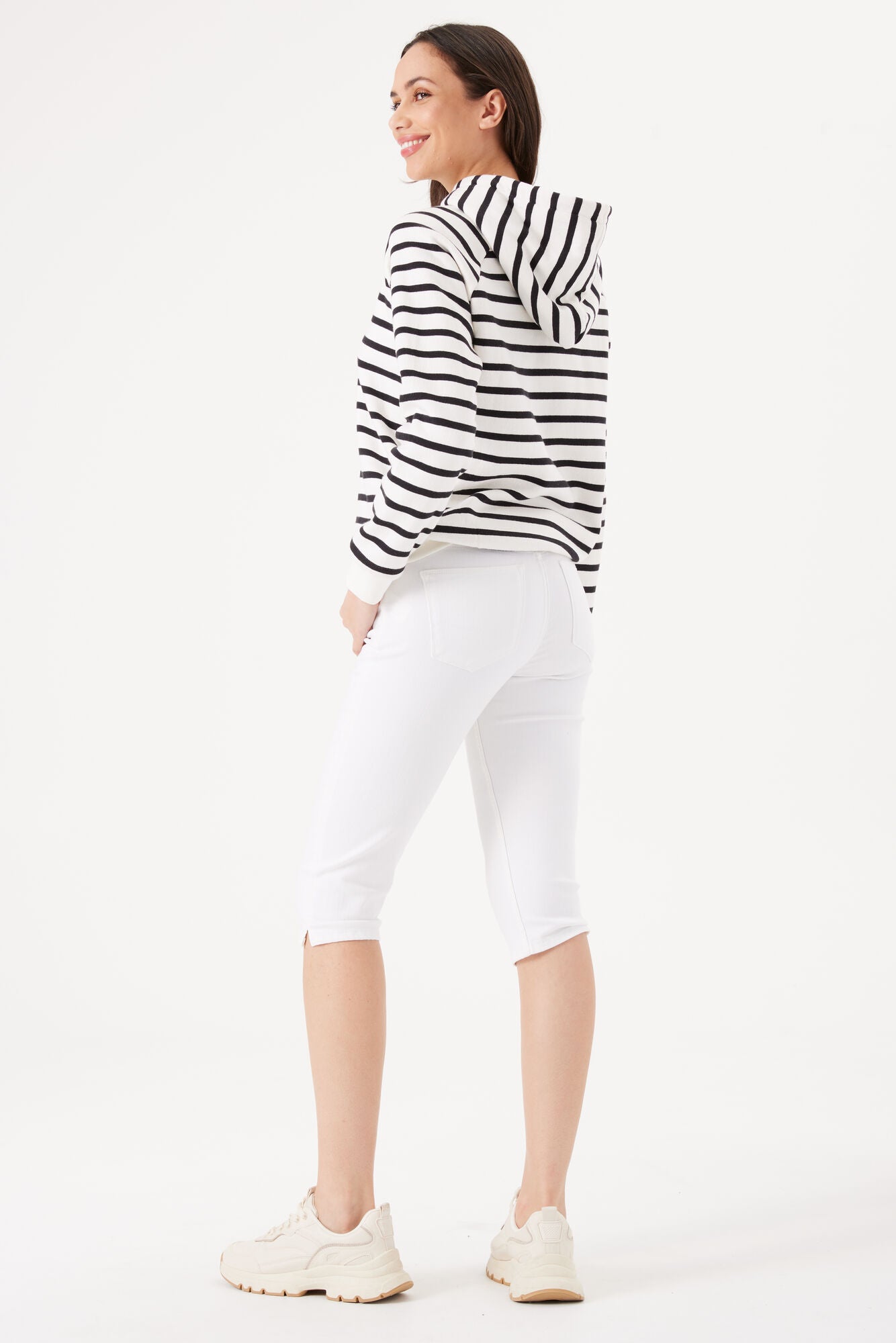 GARCIA JEANS Celia Capri Slim Fit - Pearl Cloud White - 277.50 von Garcia Jeans