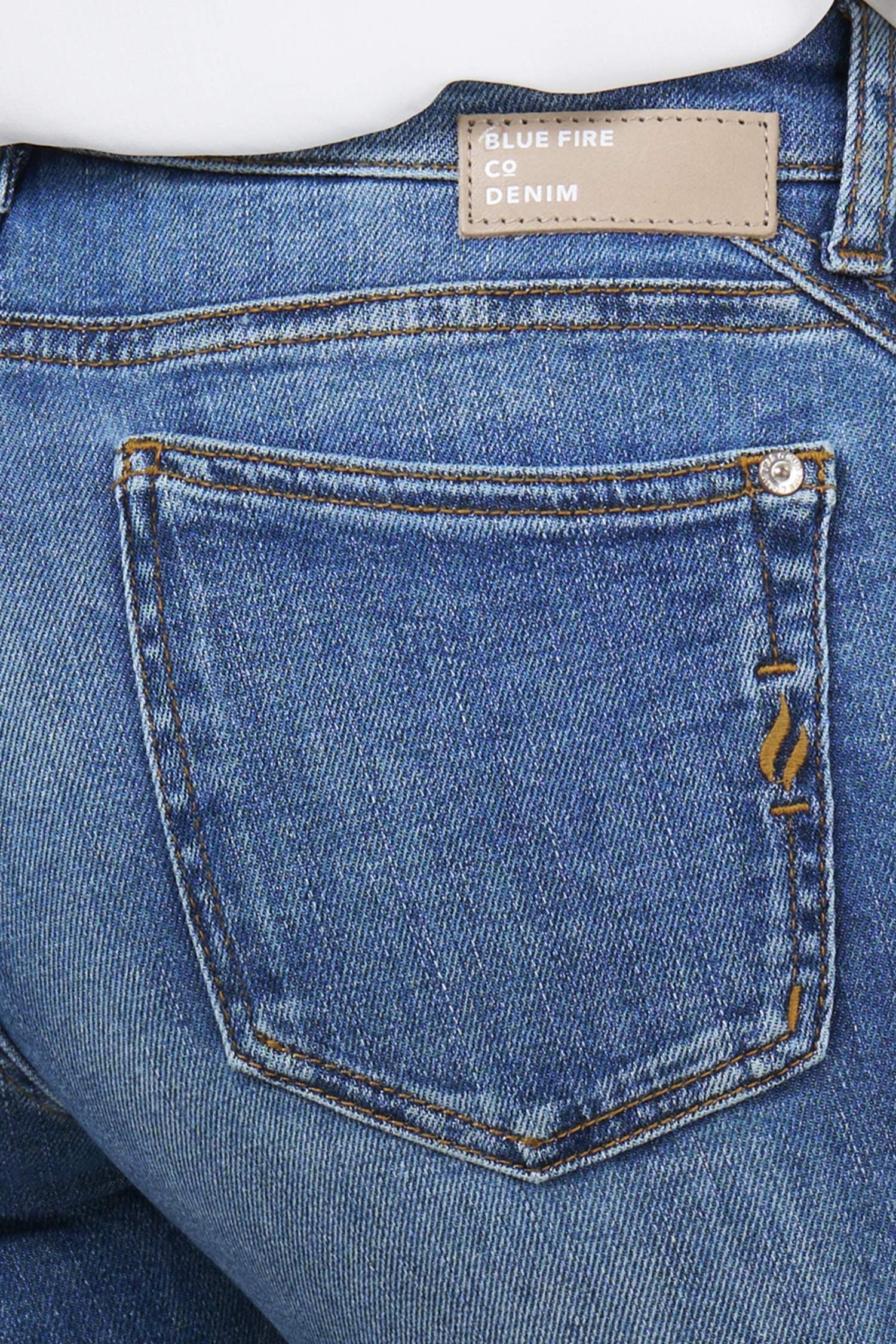 BLUE FIRE Chloe Skinny Jeans - Weathered Cobalt - 1046.261 von Blue Fire