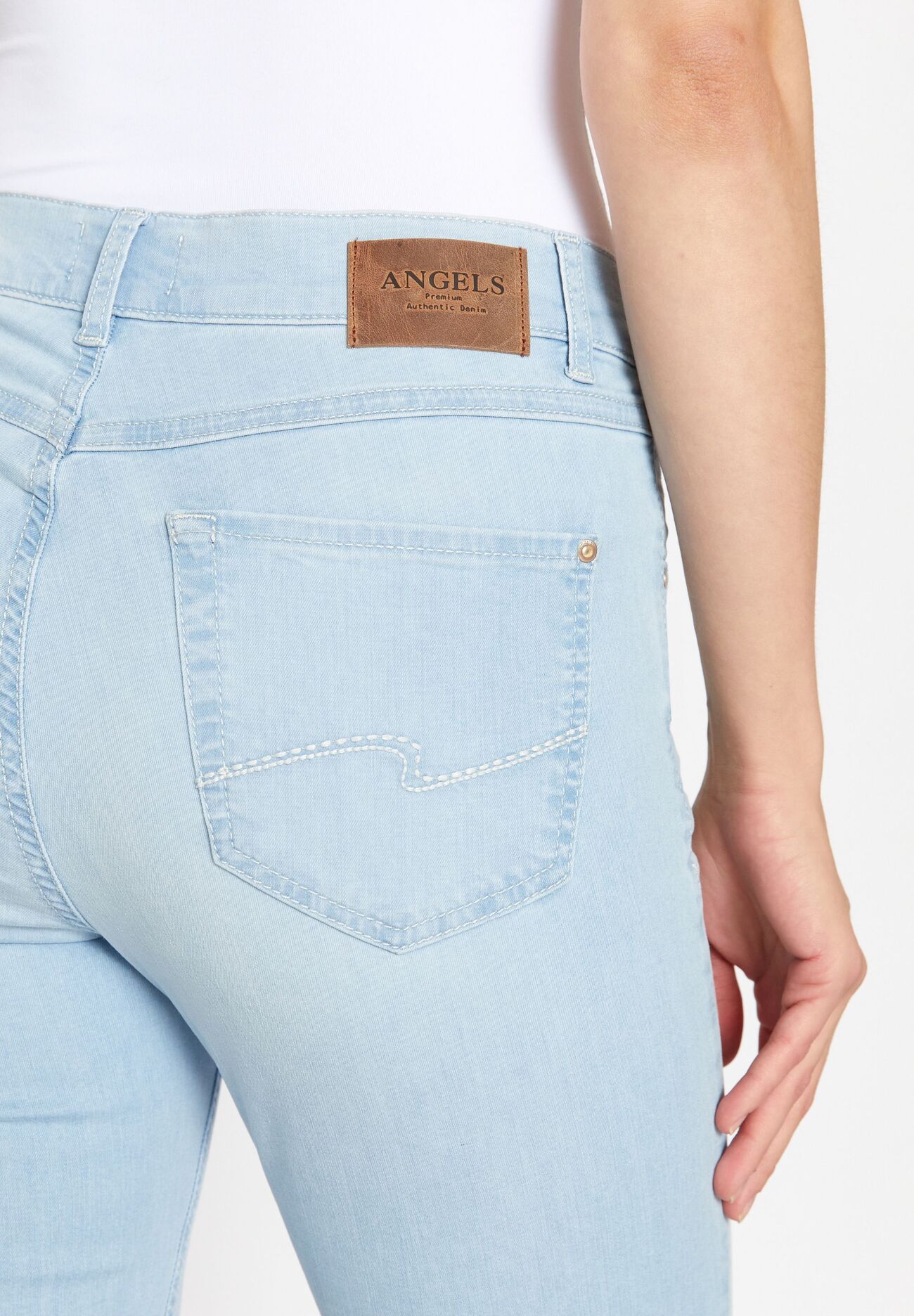 ANGELS JEANS Cici Straight Jeans - Icy Breeze Blue - 332 3400.3558 von Angels Jeans