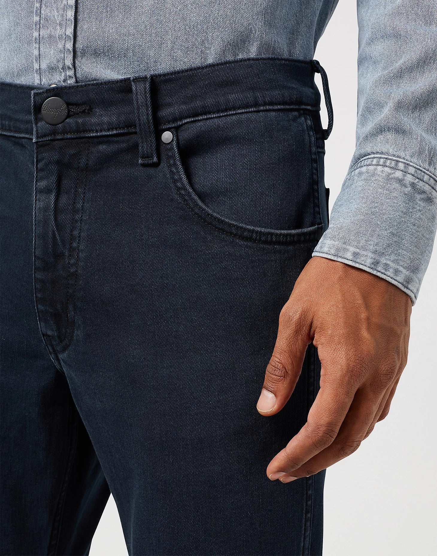 WRANGLER Greensboro Straight Jeans - Midnight Harbor Navy - 112350740 von Wrangler