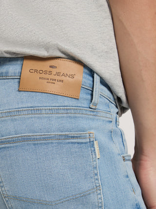 CROSS JEANS DAMIEN Jeans - Sky Harbor Blue - E198-113