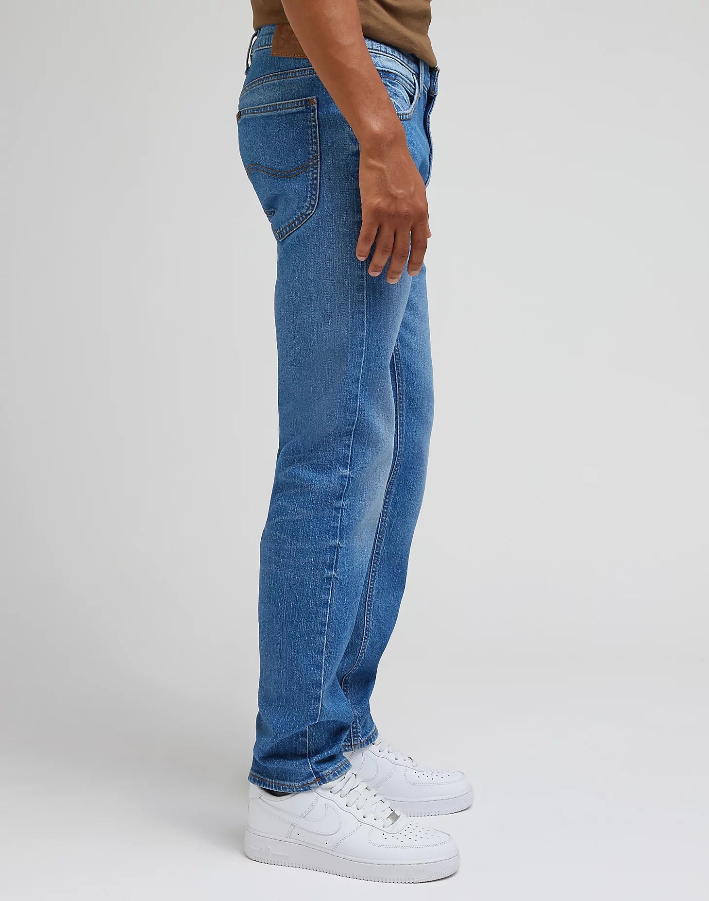 WRANGLER Daren Zip Fly Jeans - Azure Drift Blue - 112346324 von Wrangler