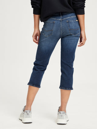 CROSS JEANS Amber Capri - Deep Indigo Wash - A548-024