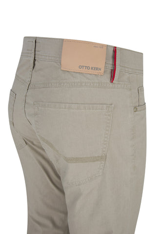 OTTO KERN JOHN peanut 67041 5204.8010
