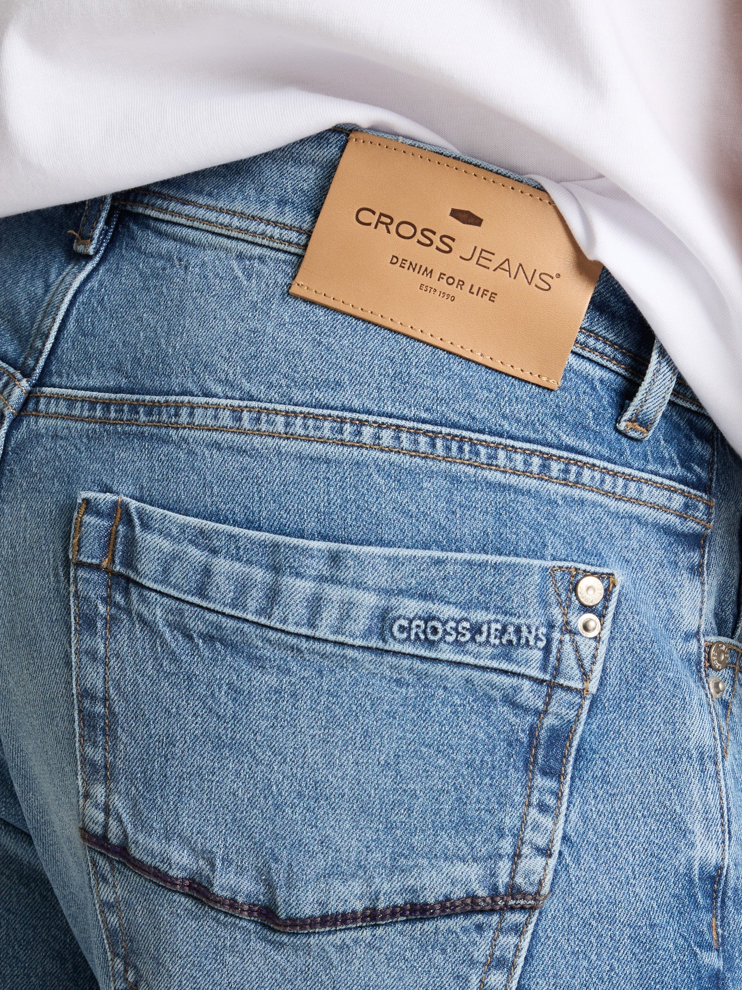 CROSS JEANS Antonio Herren Jeans - Faded Ocean Sky - E161-272 von Cross Jeans