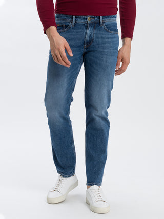 CROSS JEANS Antonio Five Pocket - Blue Harbor Wash - E161-301