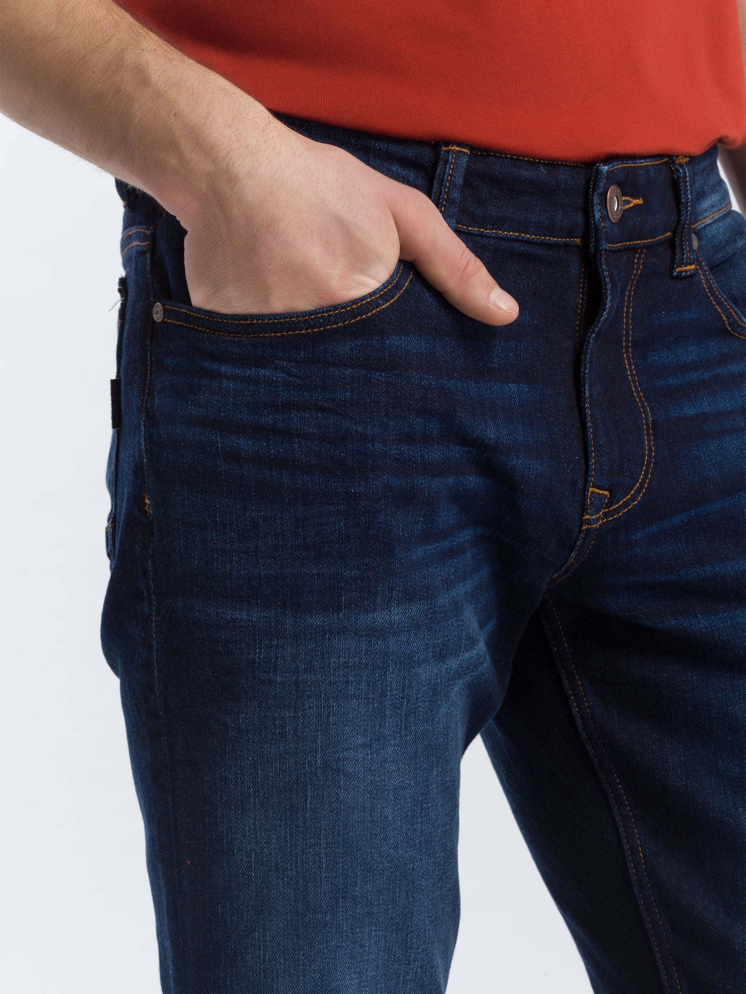CROSS JEANS DYLAN Hose - Deep Indigo Wash - E195-110 von Cross Jeans
