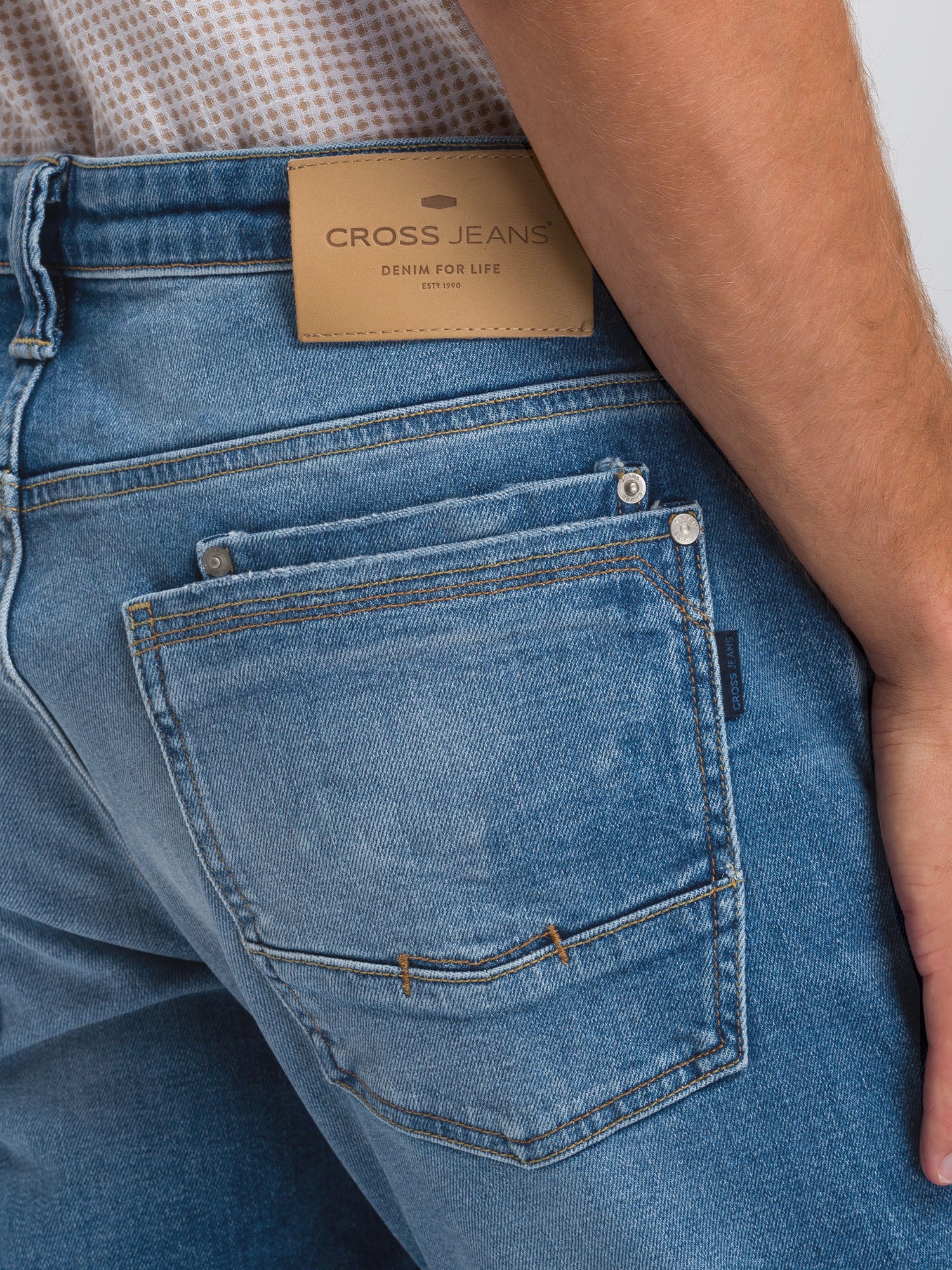 CROSS JEANS DYLAN Jeans - Coastal Sky Blue - E195-113 von Cross Jeans