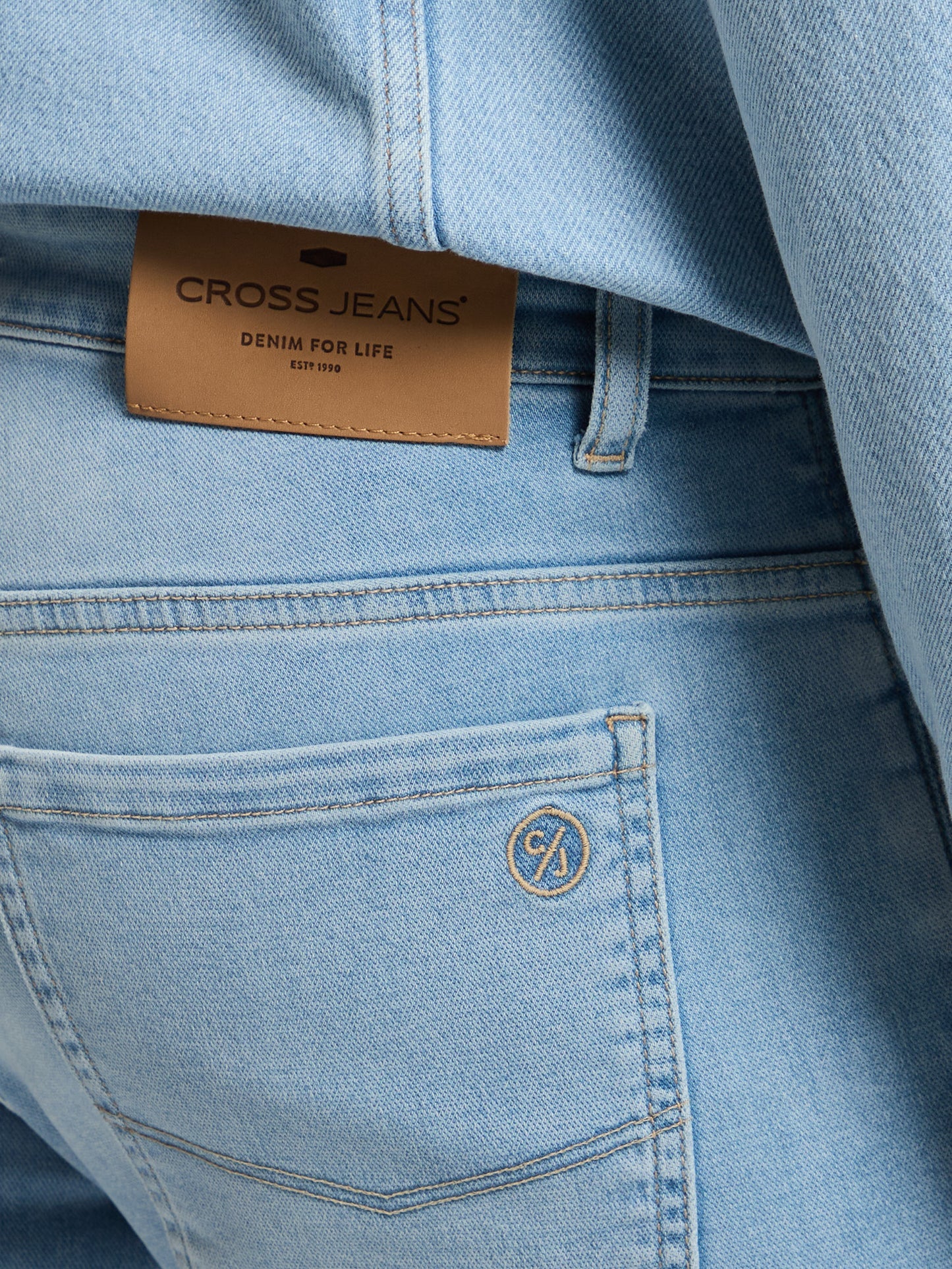 CROSS JEANS Jimi SWEAT DENIM - Sea Mist Blue - E197-041 von Cross Jeans