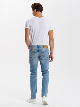 CROSS JEANS DAMIEN Jeans - Sea Breeze Wash - E198-015