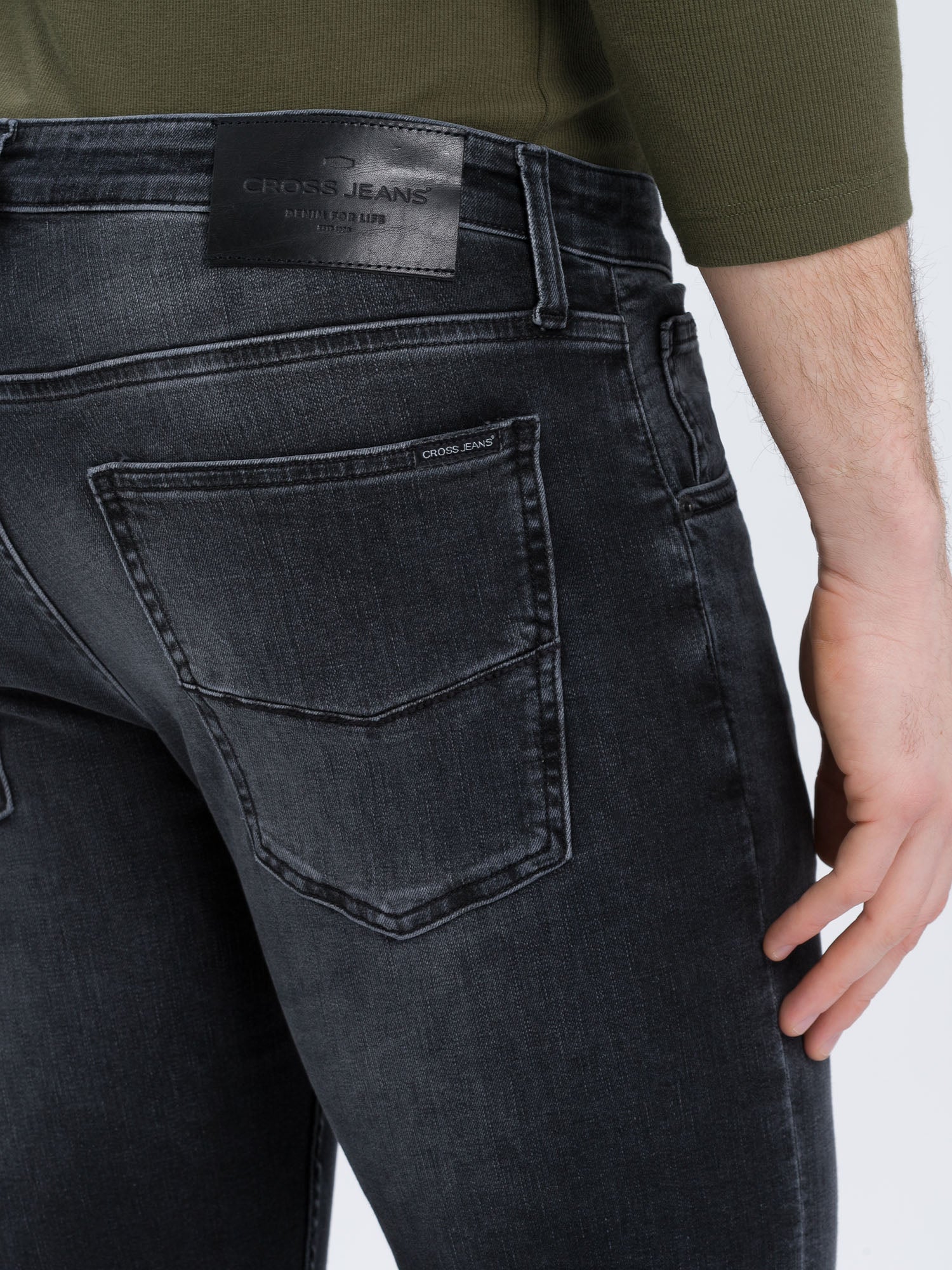 CROSS JEANS DAMIEN Five Pocket - Coal Graphite Wash - E198-030 von Cross Jeans