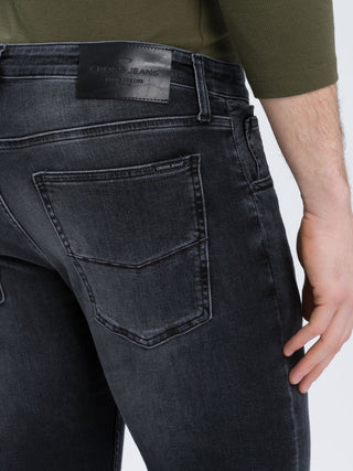 CROSS JEANS DAMIEN Five Pocket - Coal Graphite Wash - E198-030