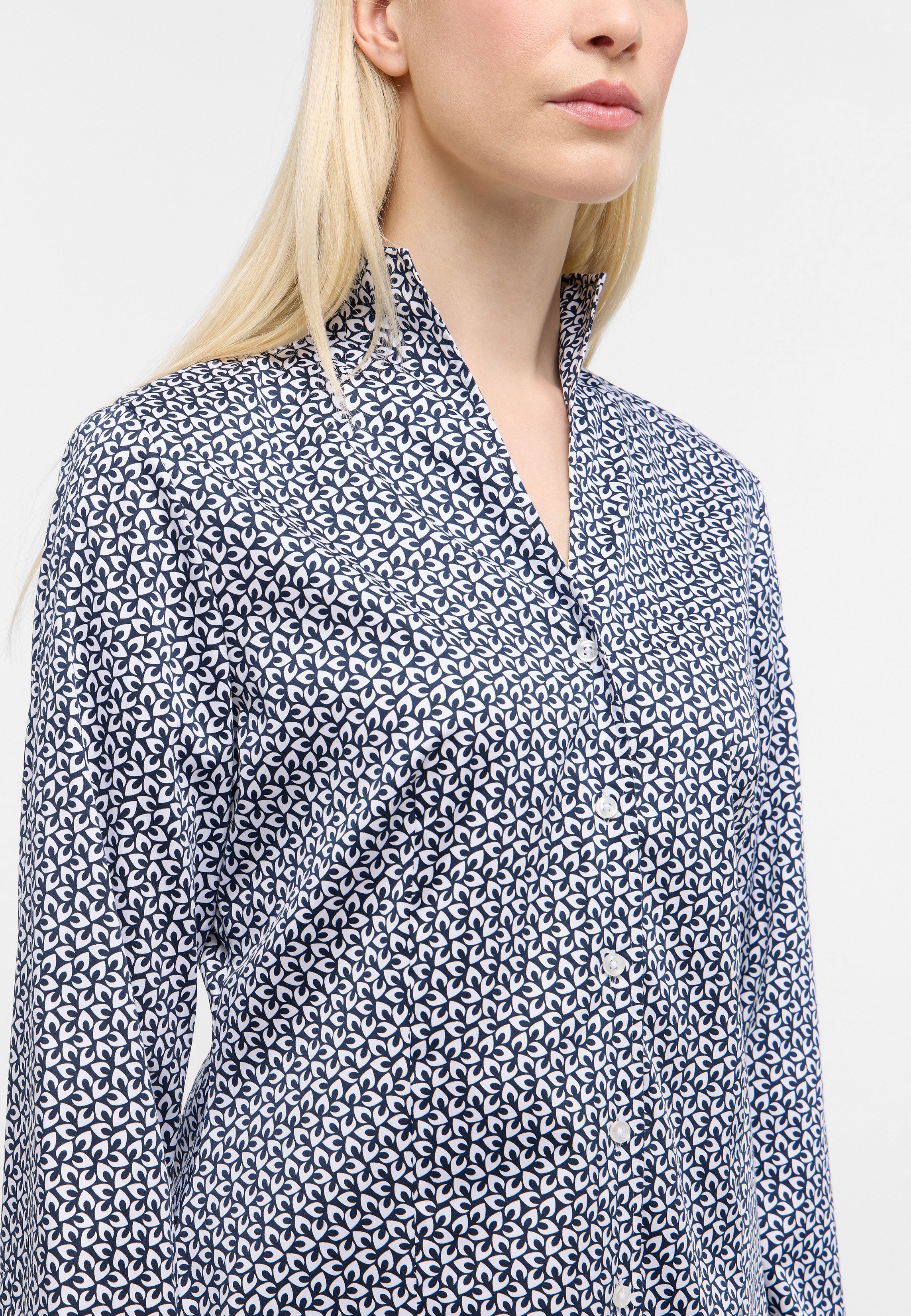 ETERNA REGULAR FIT Langarm Bluse - Ivory Ink Blue - 7690-19-D266 von Eterna
