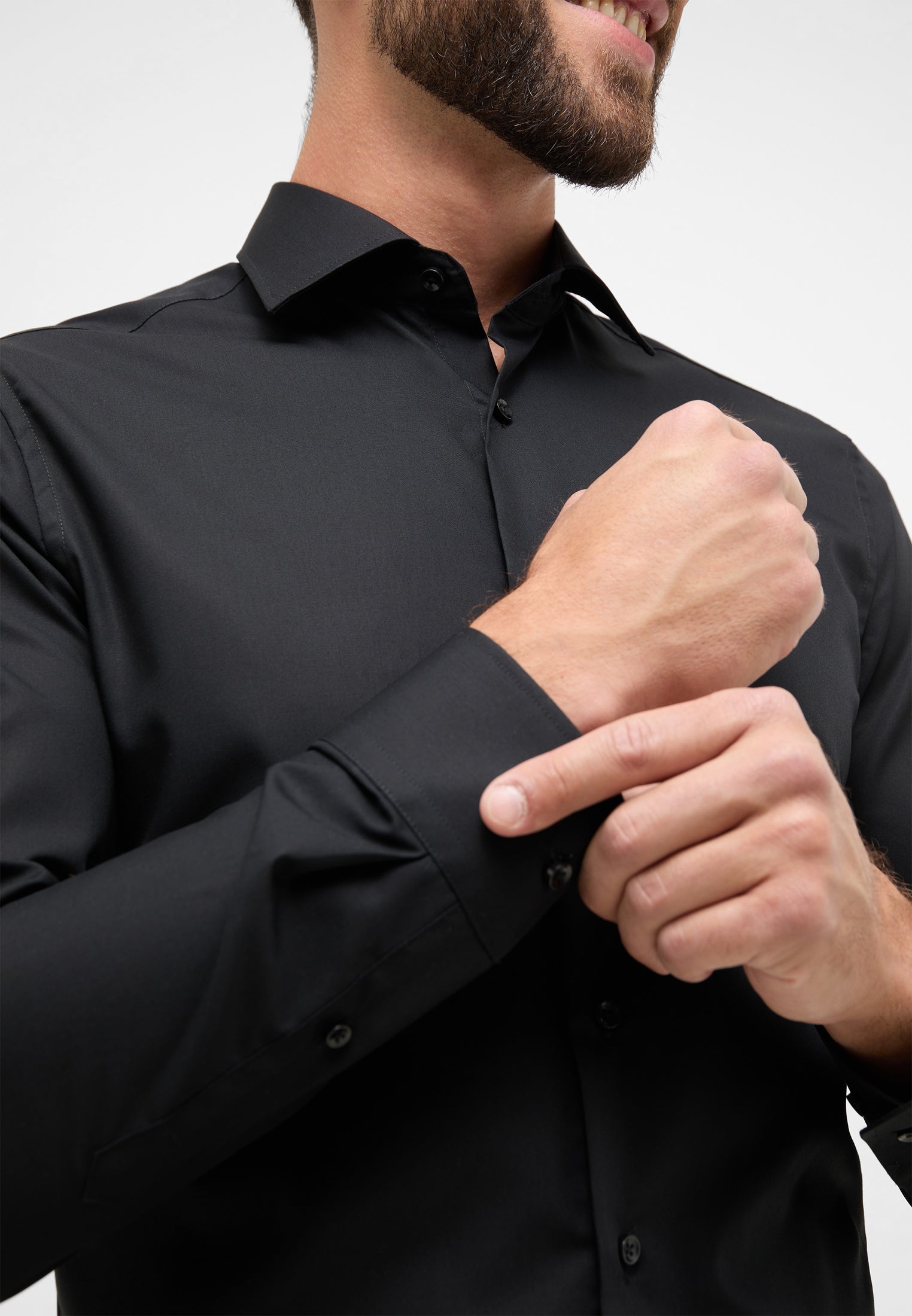 ETERNA SLIM FIT Langarm Hemd - Midnight Silk Black - 1100-39-F170 von Eterna