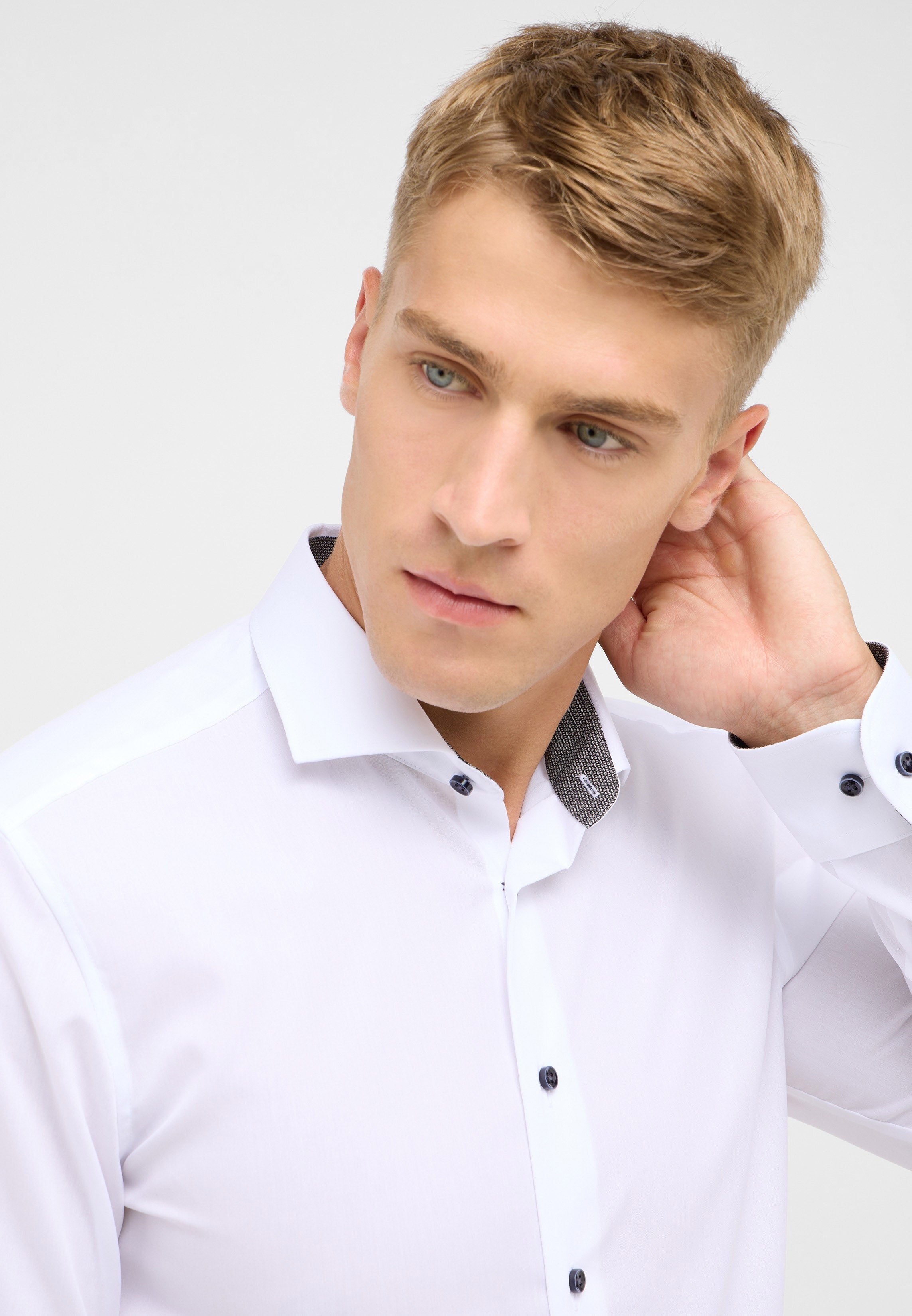 ETERNA SLIM FIT Langarm Hemd - Moonlit Classic White - 1311-00-F142 von Eterna