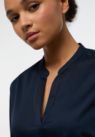ETERNA LOOSE FIT Bluse - Midnight Navy Satin - 5585-19-D931