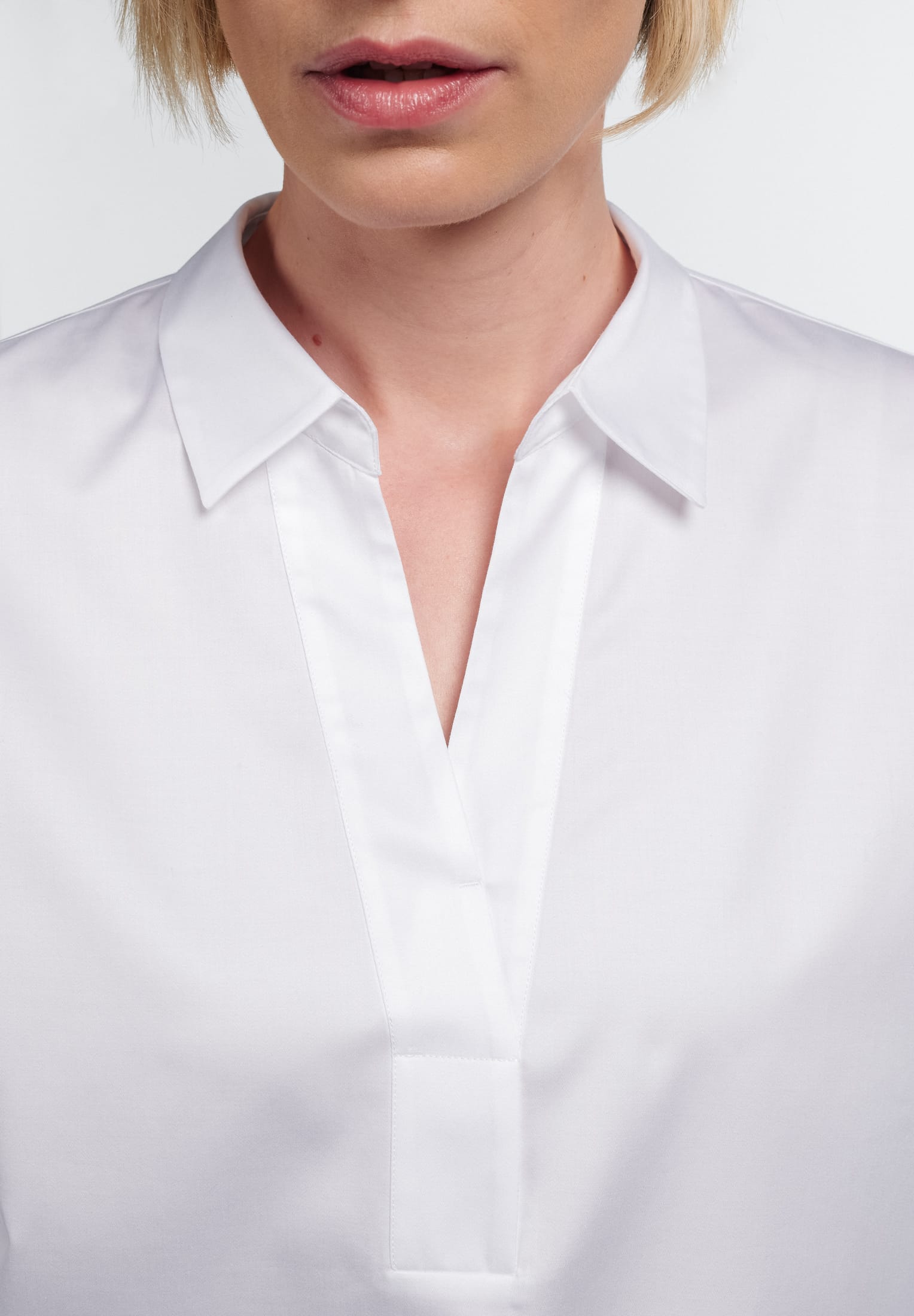 ETERNA CLASSIC FIT Bluse - Pure Ivory Satin - 5585-00-D958 von Eterna
